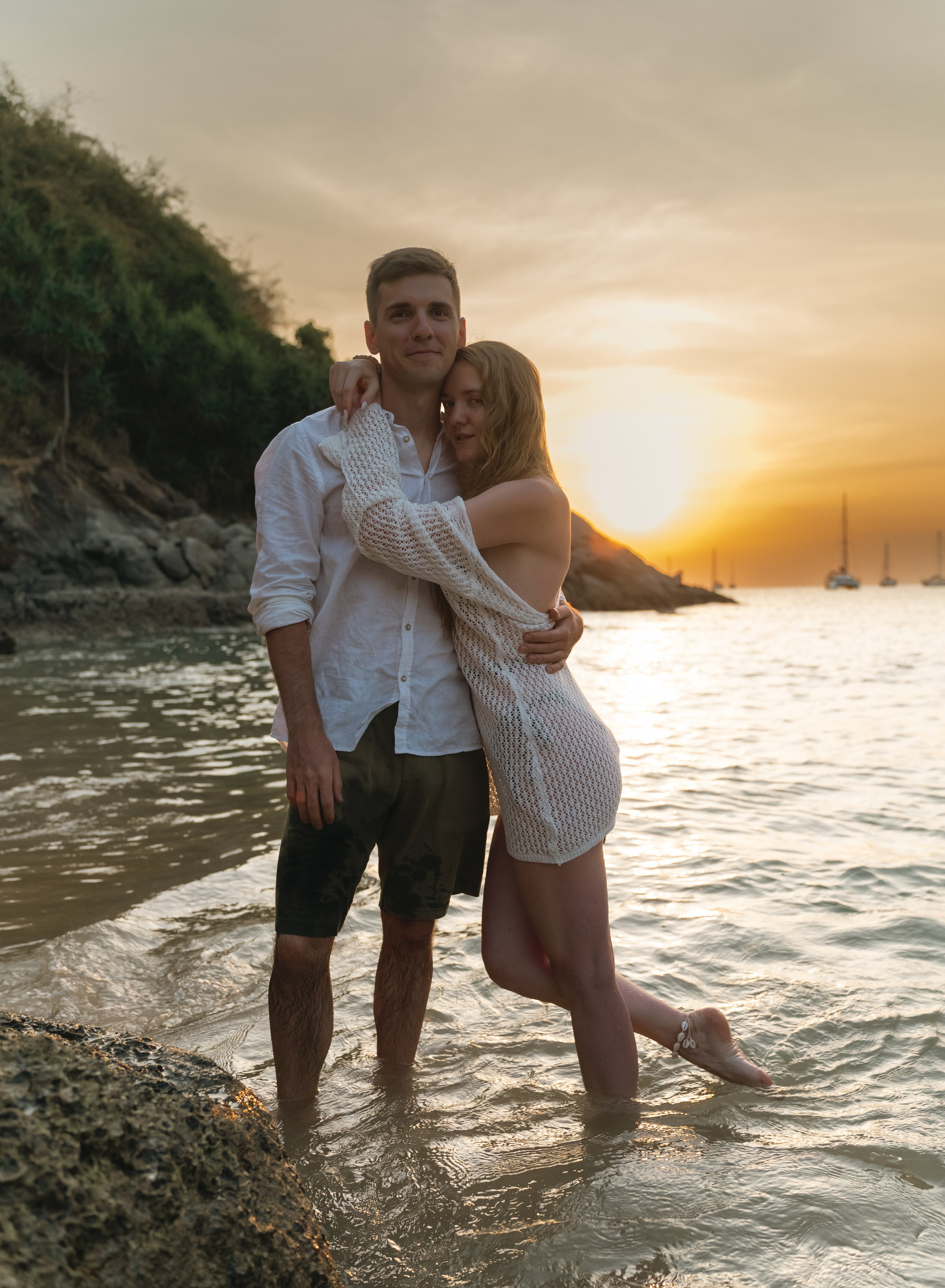 Фотосессия свидание на закате у моря. Фотограф из Екатеринбурга Алена Мусалимова