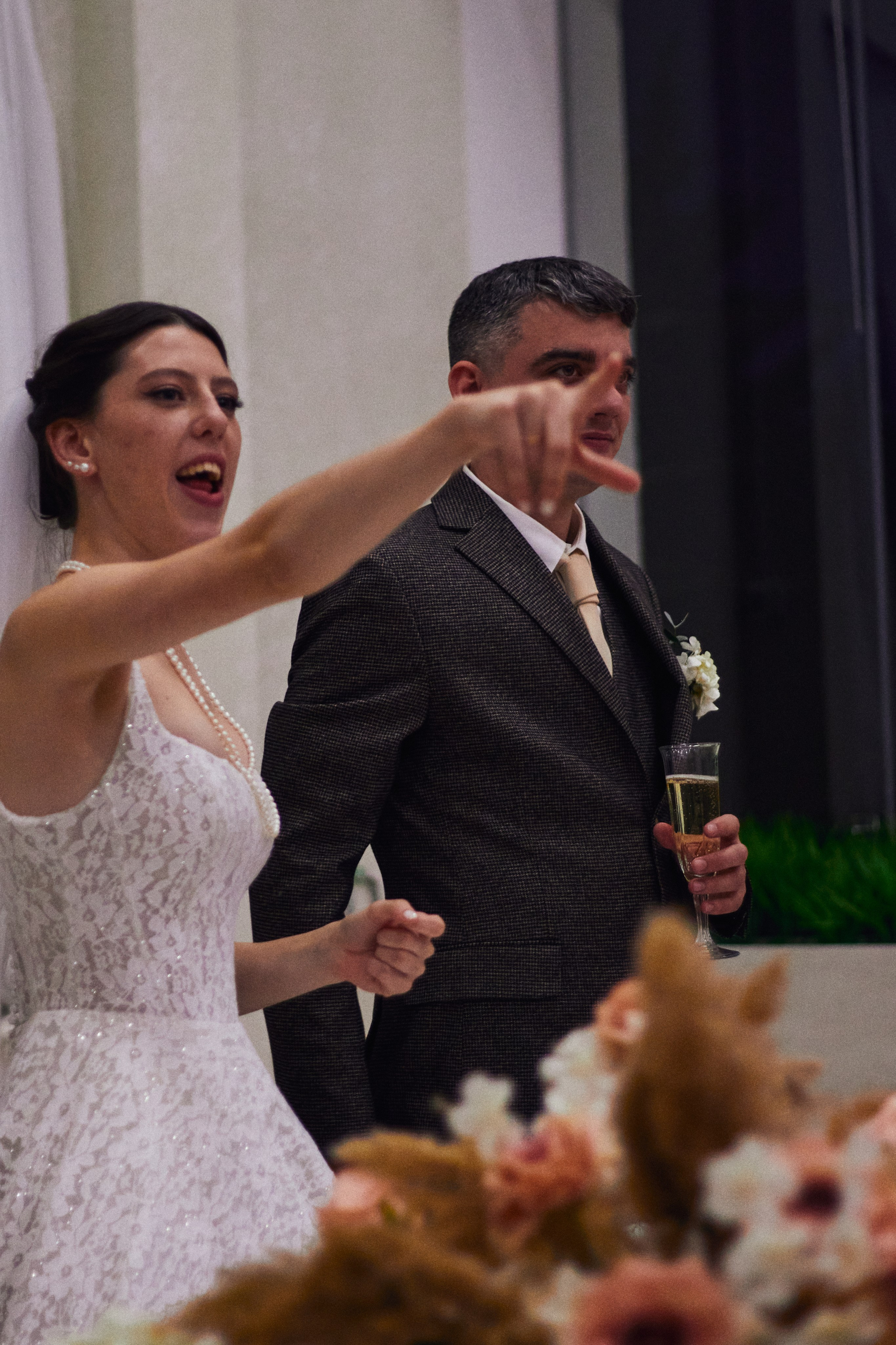 Свадебные фотографии в Крыму — лучшие моменты счастья | Роман Скрипкин. Живые фото в Крыму | Фотограф Роман Скрипкин | Искренние фотографии без поз и суеты