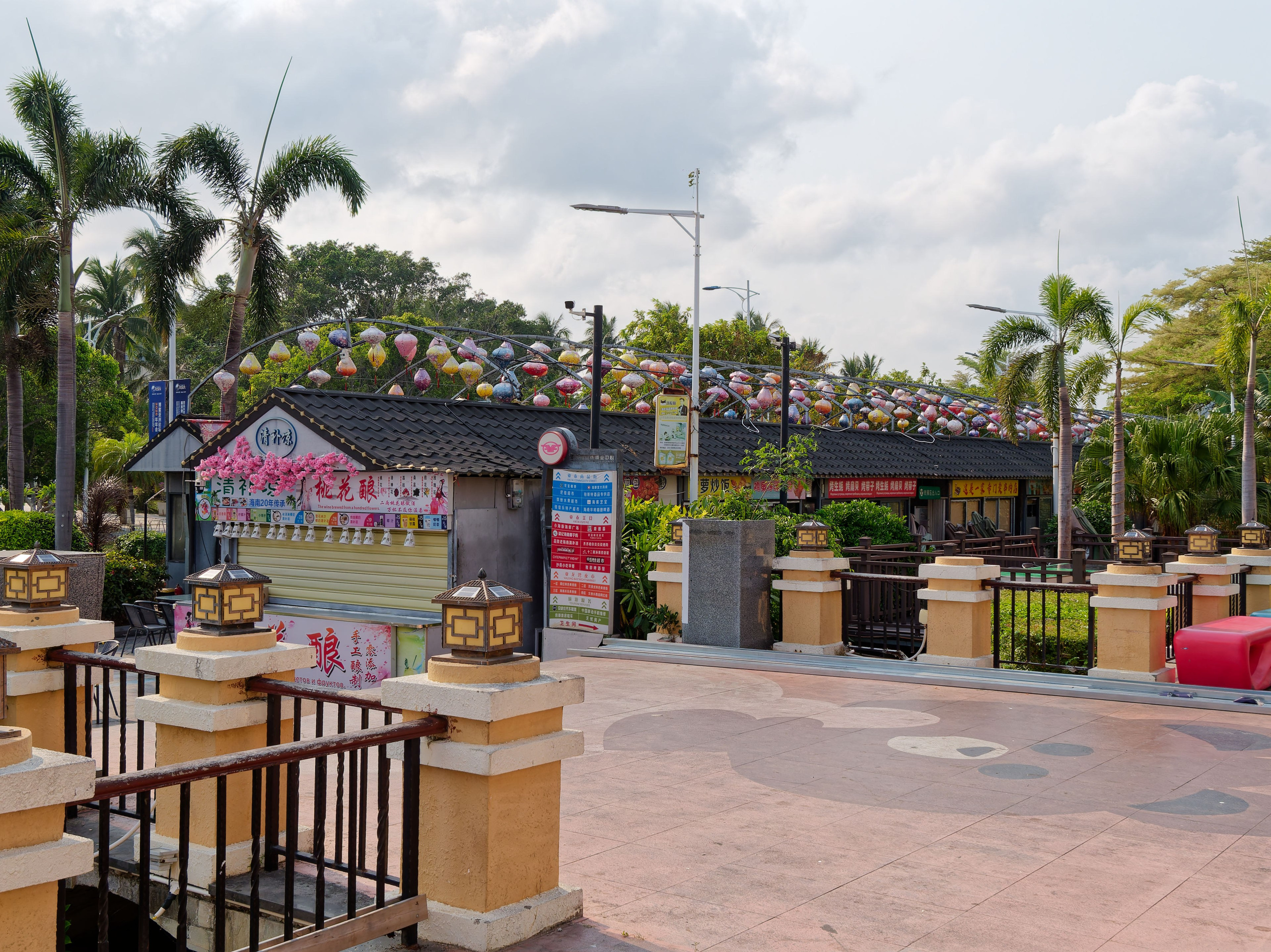 Хайнань 2026, первые впечатления. Фотопрогулки по Миру