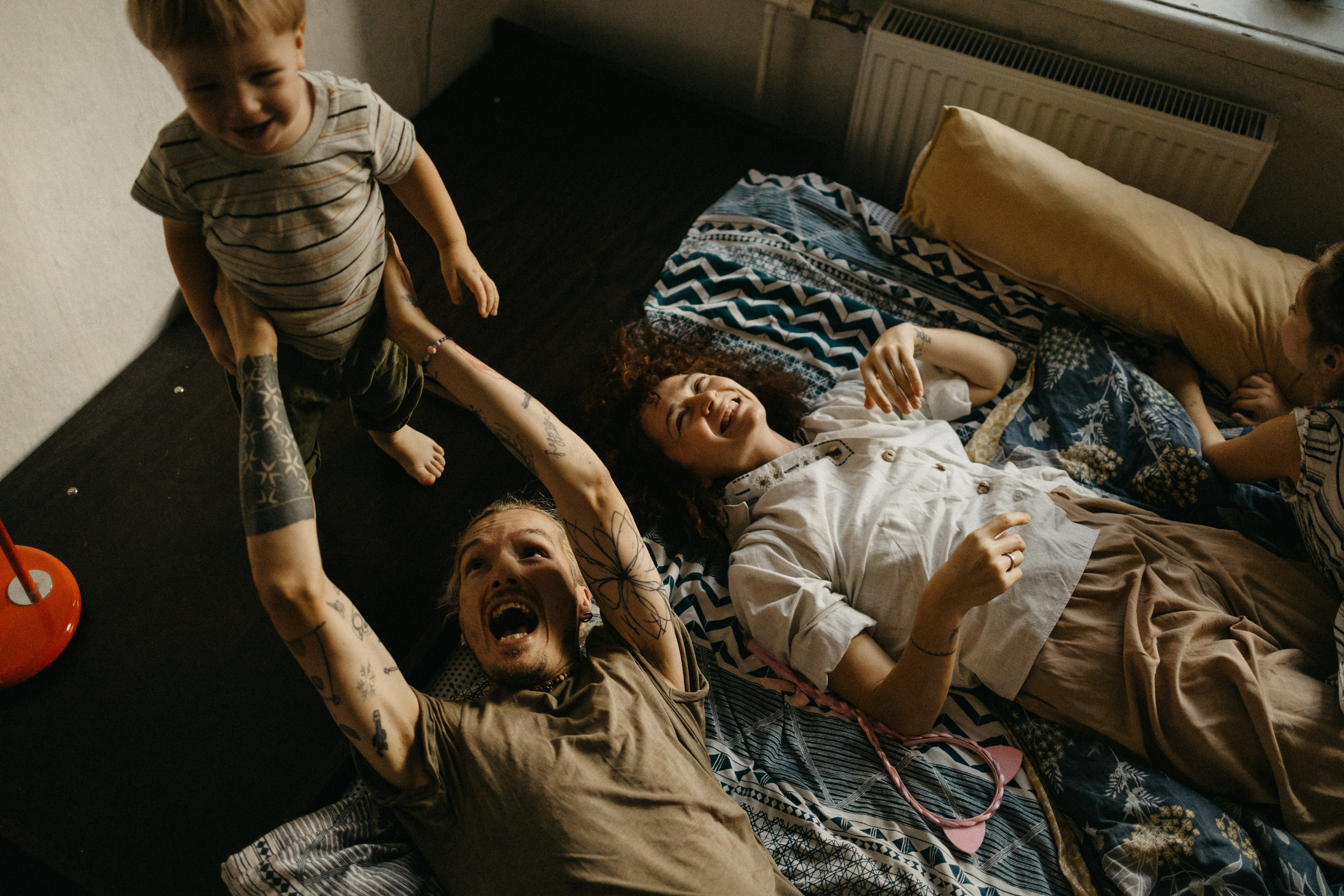 Ира, Руслан, Ива, Макар. Главная