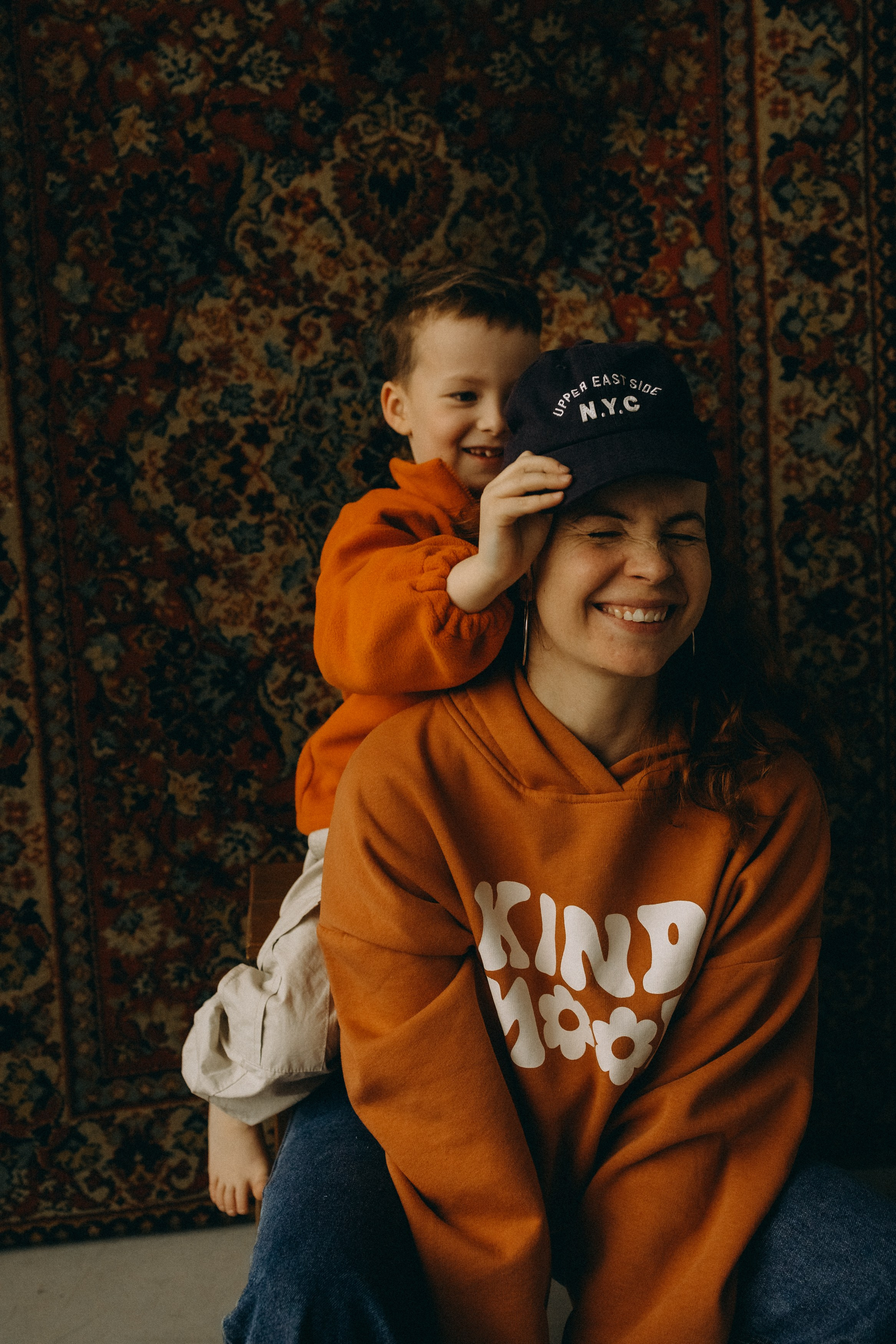 Алина, Юля, Леша. Главная