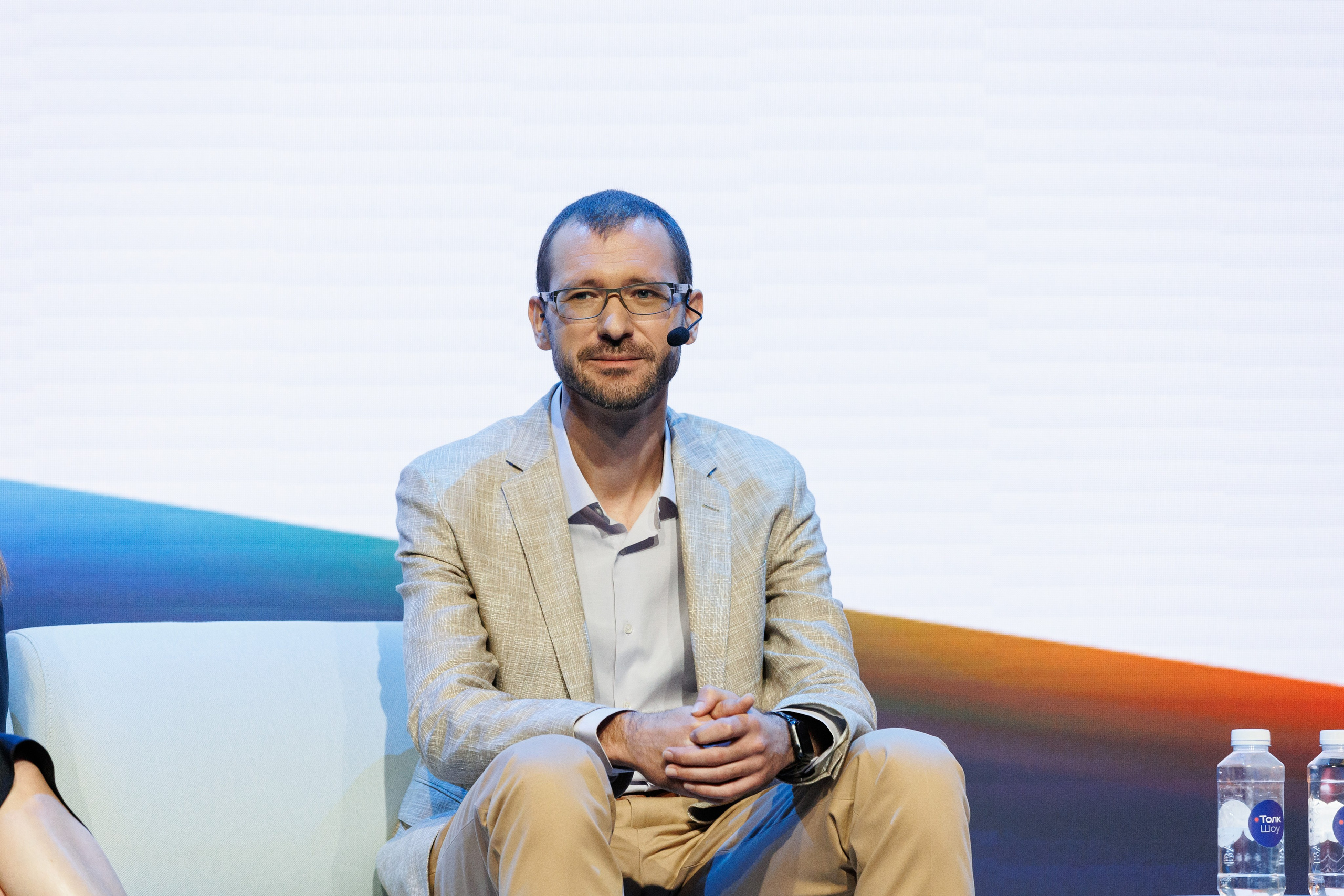 Контур Talk. Репортажный Фотограф в Москве Юра Гушан