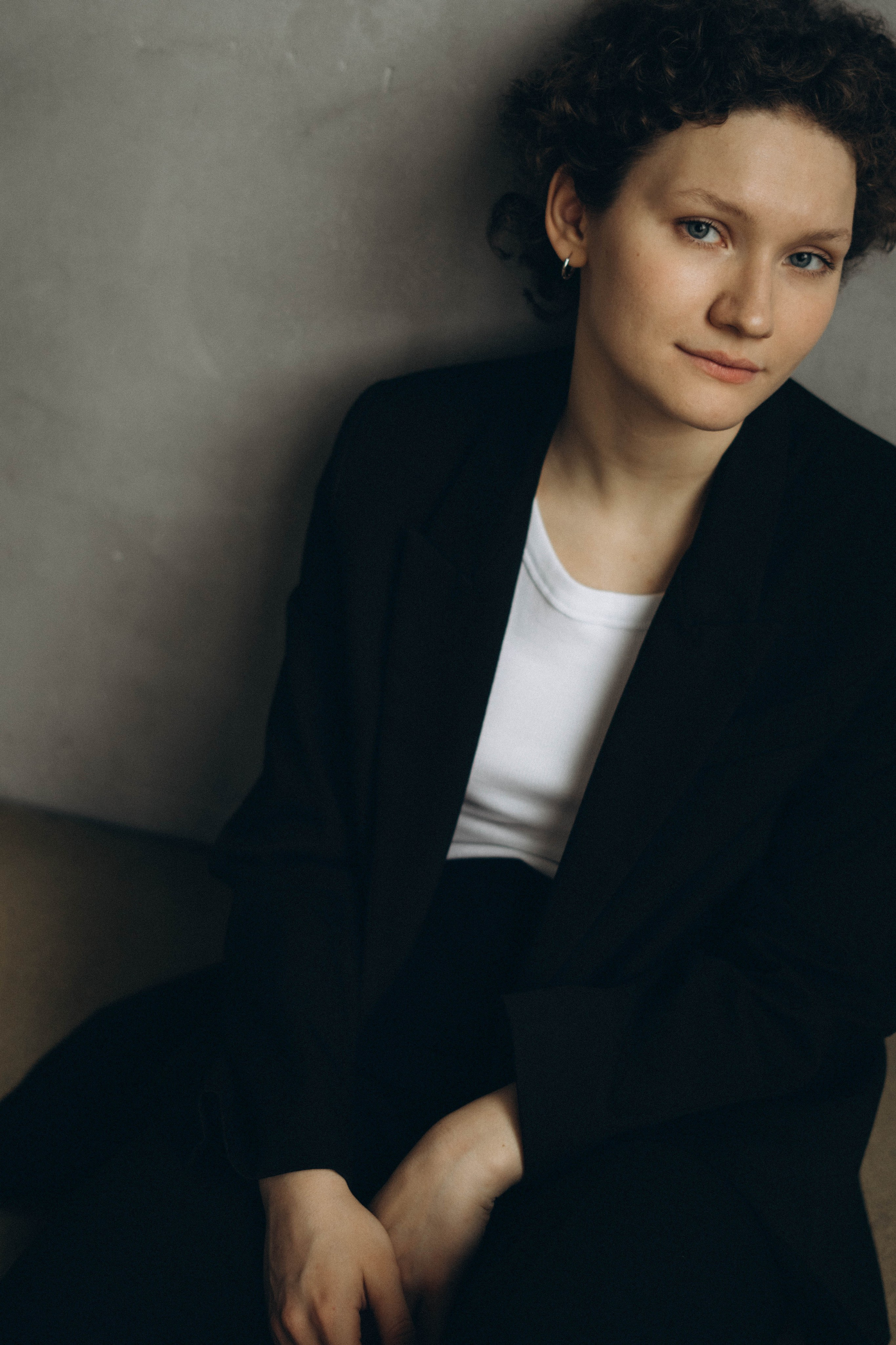 Ольга Рогова. Съемка в студии для актерского портфолио. Портретный фотограф Дарья Бахматова | Нижний Новгород
