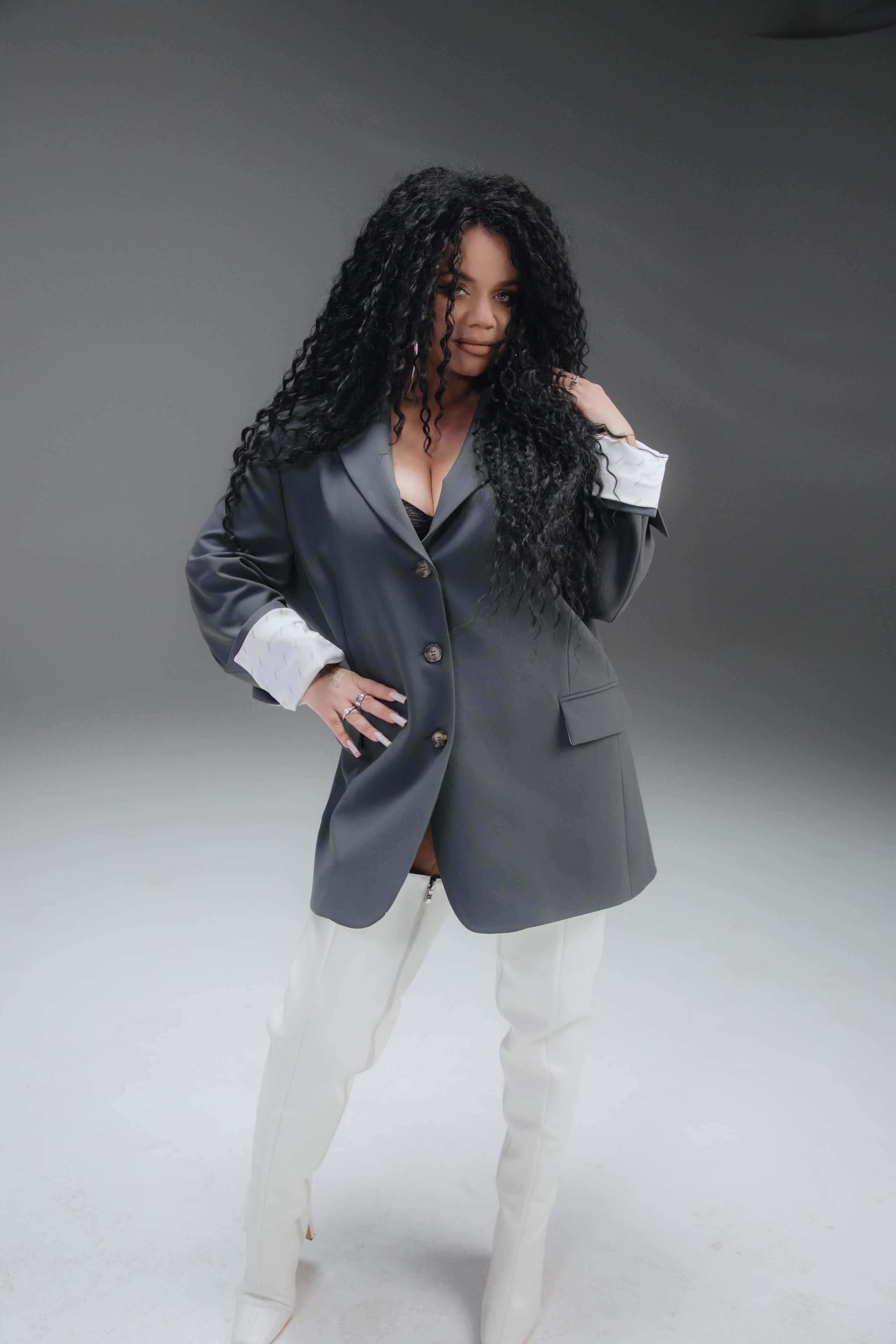 Съемка клипа Юлианны Карауловой и Бьянки. Фотограф в Москве и Санкт-Петербурге Дарина