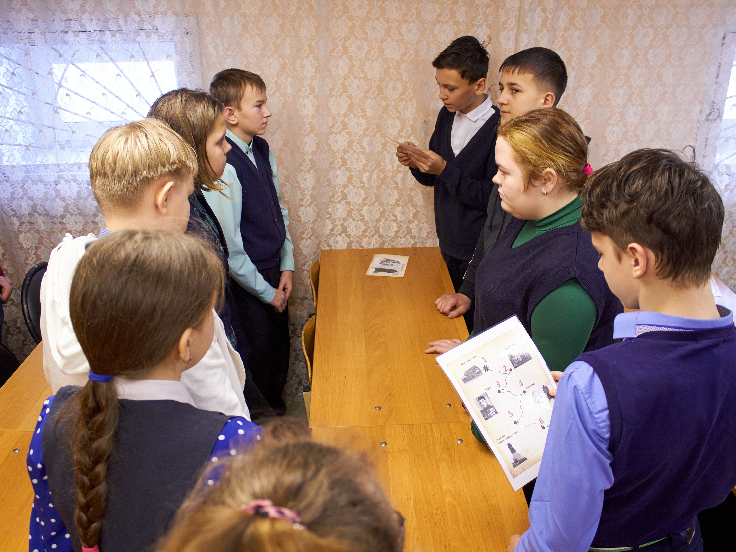 Музейная экспозиция на колесах «Прикосновение к подвигу». [fXph] Фотограф Масликов Илья. Съёмка мероприятий в Ленинске-Кузнецком