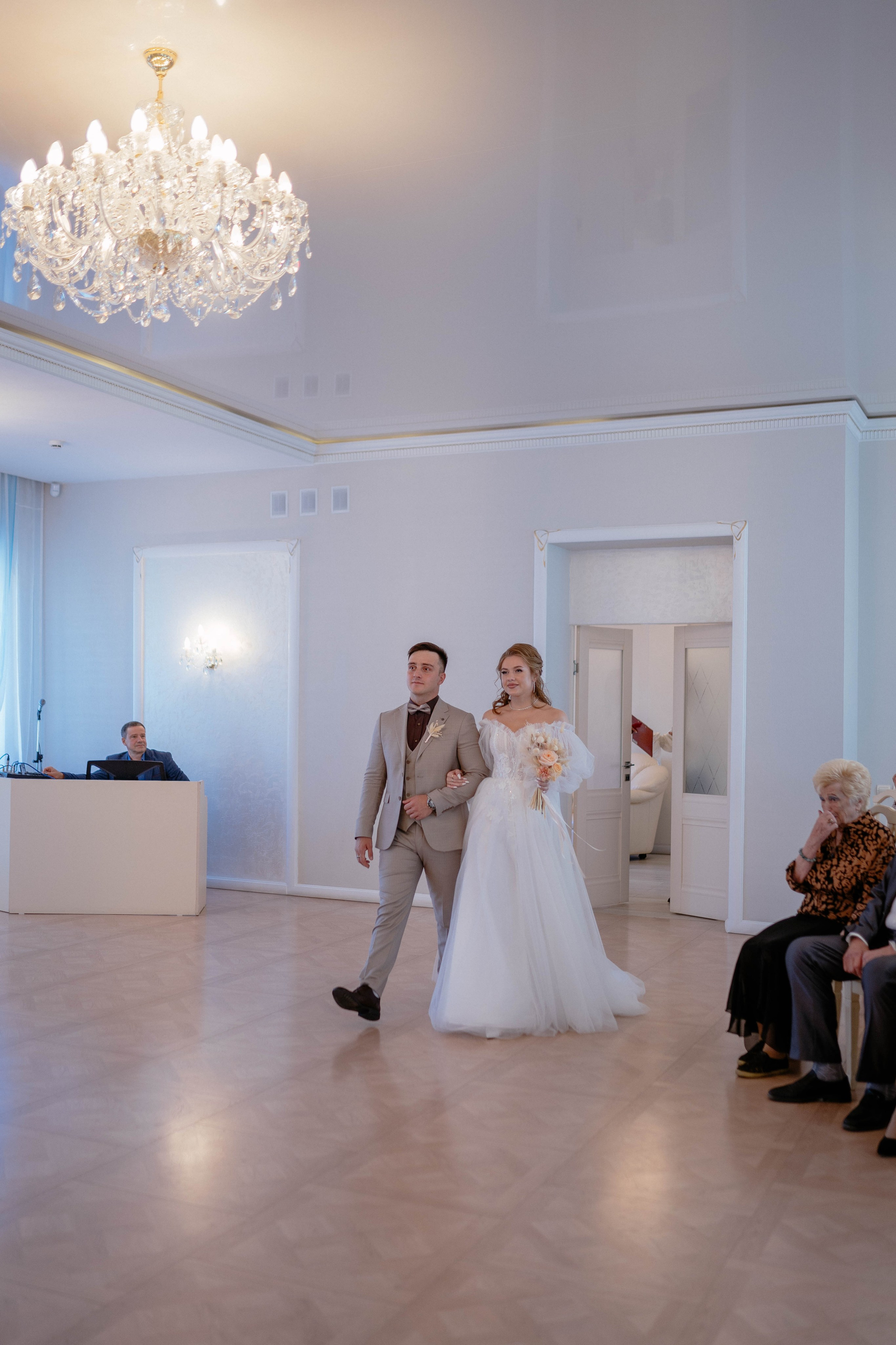 Свадебный день Магомеда и Вероники. Фотограф Чита. Индивидуальные портреты, LoveStory, свадьбы