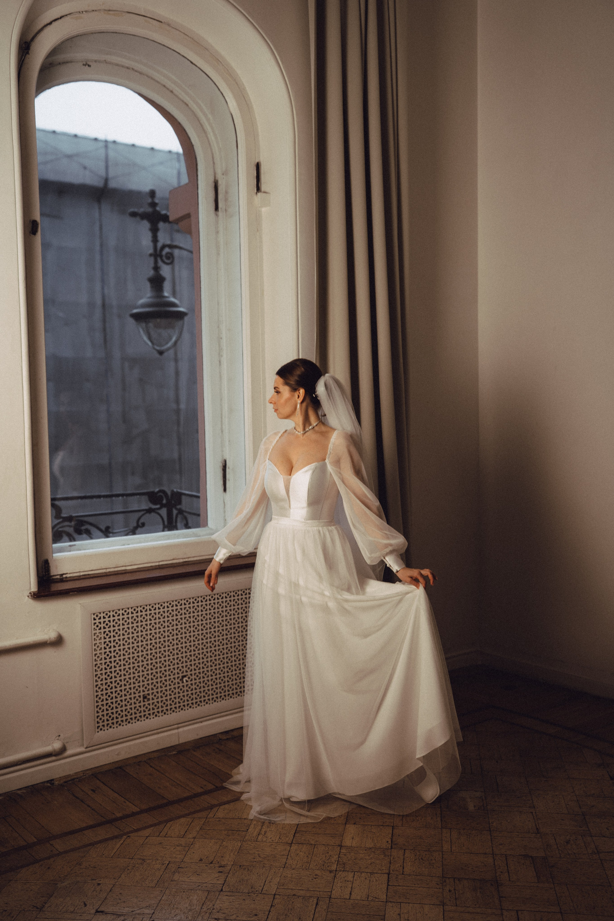 СВАДЕБНАЯ СЬЕМКА ВО ВТОРОМ ДВОРЦЕ (ДЕКАБРЬ) ТАКЖЕ СЬЕМКА В СТУДИИ НА ЧЕРНЫШЕВСКОЙ. Профессиональный фотограф, Санкт-Петербург — Виктория Богомолова