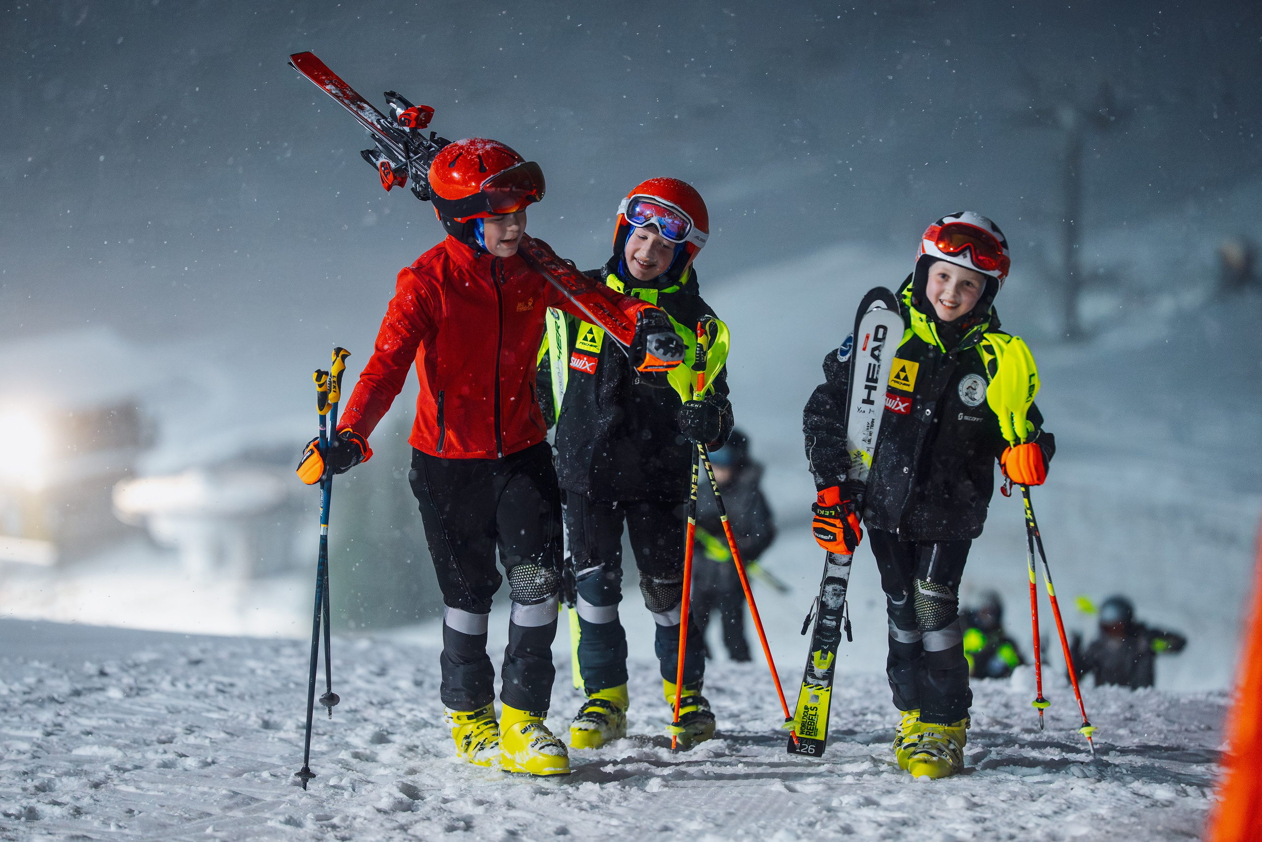 2025.12.25 | Горные лыжи. Тренировка. Шуколово, 5й склон. Фотограф Студитский Евгений