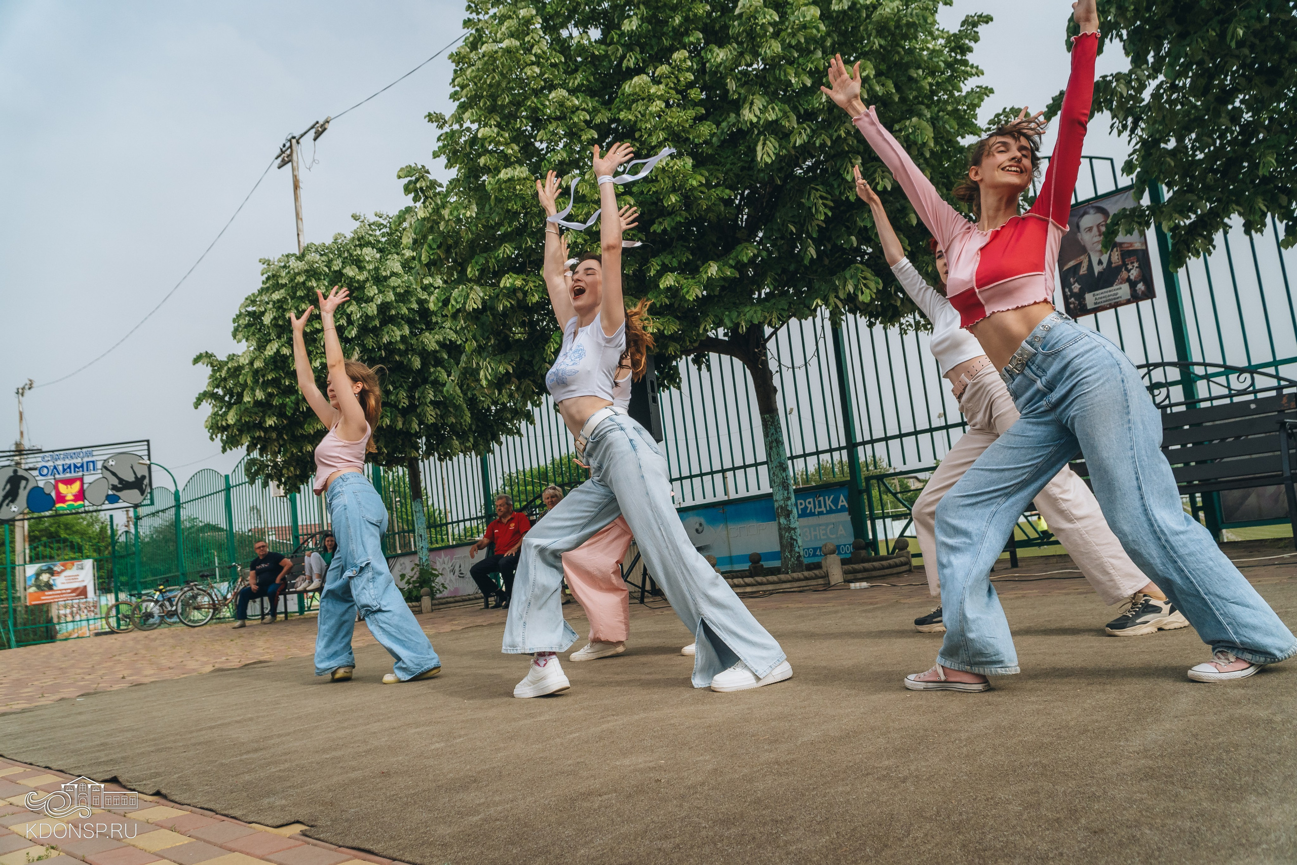 «Весна танцевальная». Новотитаровский Дом культуры