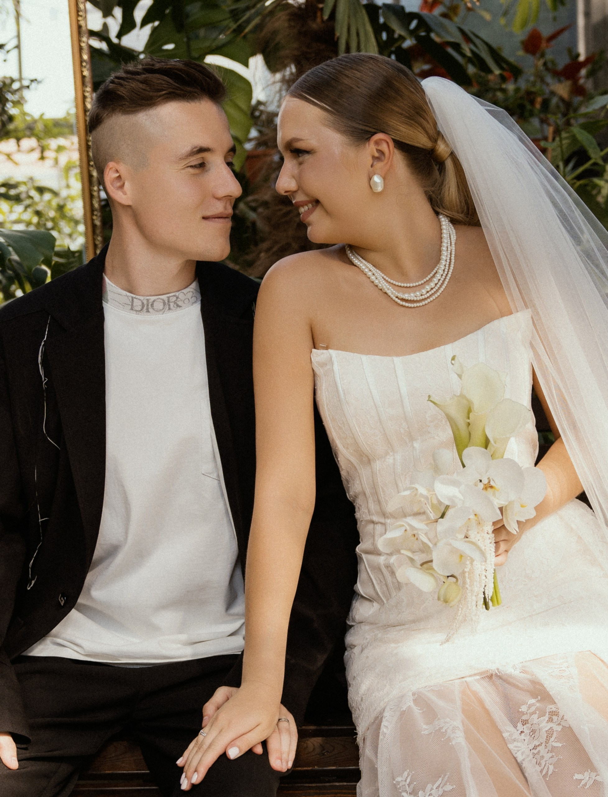 Свадебная фотосессия. Свадебная фотосессия в Оранжерее. Свадебный фотограф Санкт-Петербург