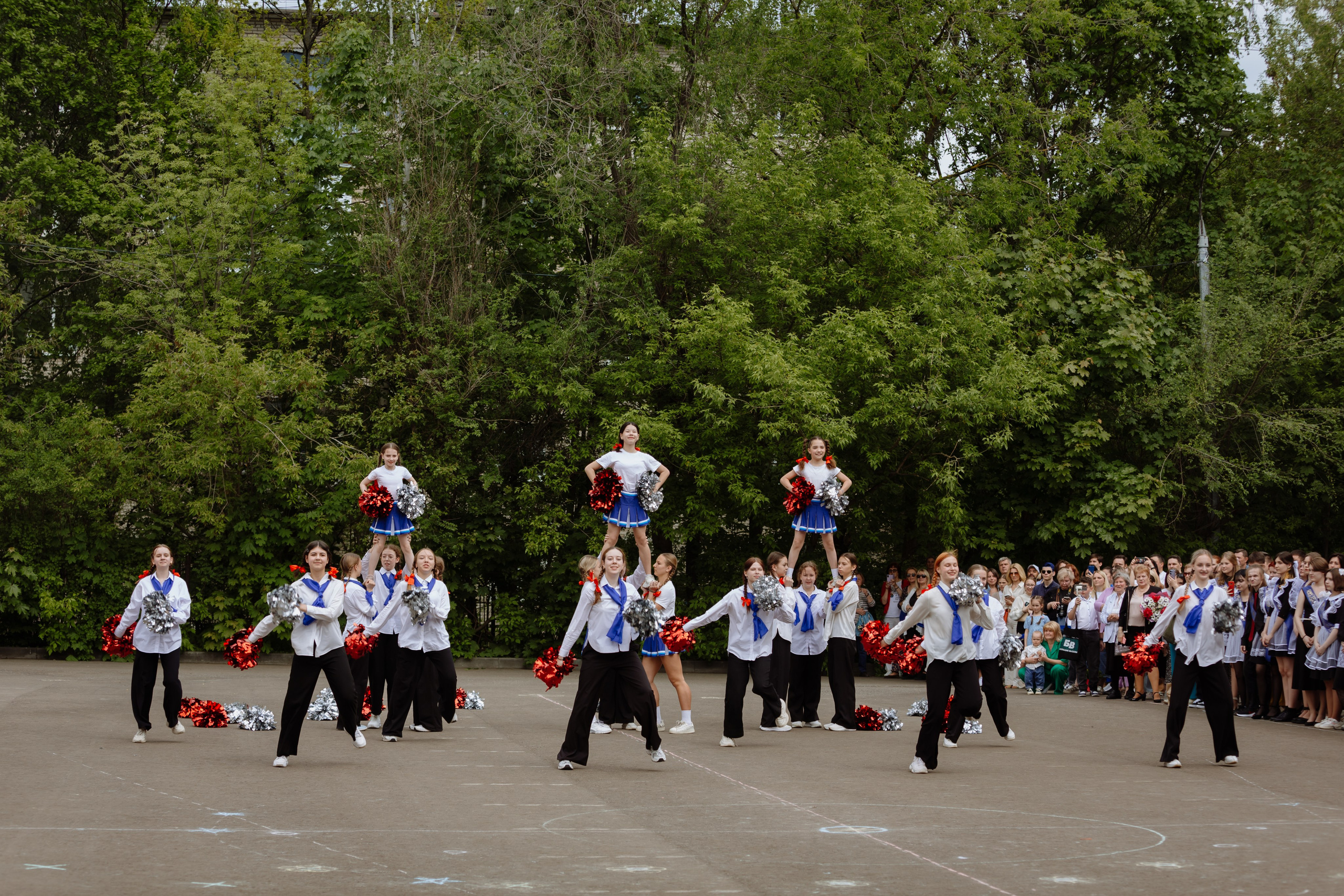 Последний звонок 2024 (3 часа фотосъемки). Профессиональный фотограф Надежда Антонова
