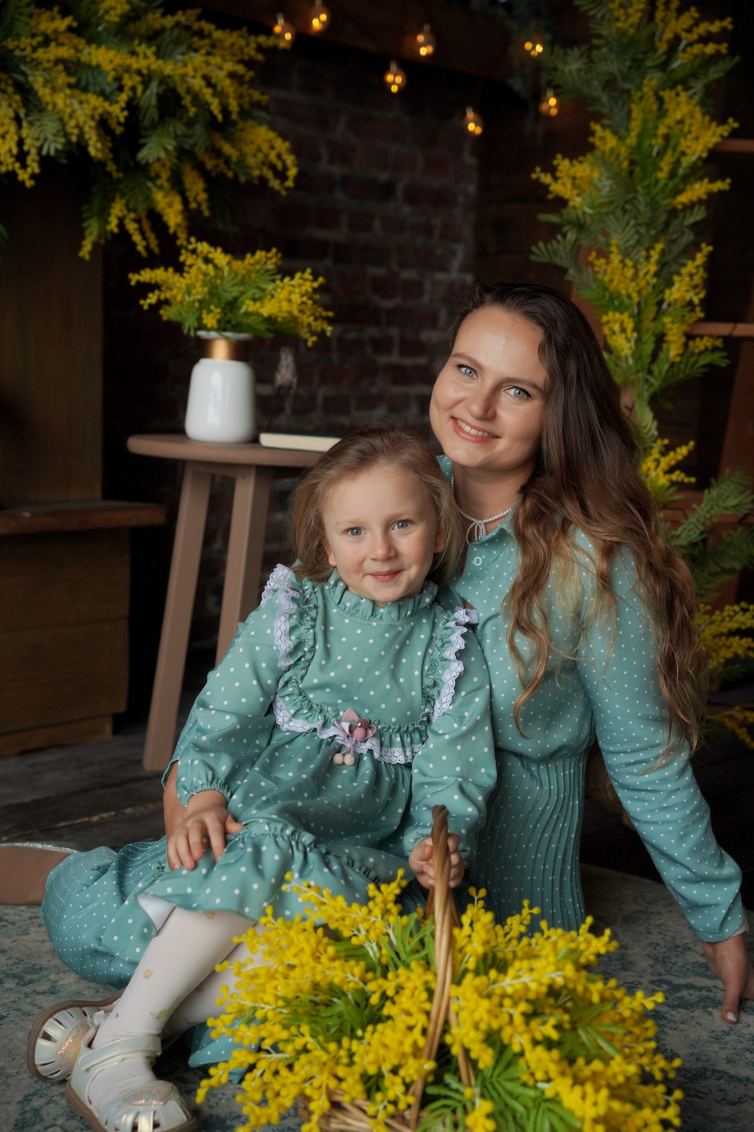 Мимоза. Студийный и портретный фотограф в САНКТ-ПЕТЕРБУРГЕИрина Махаон