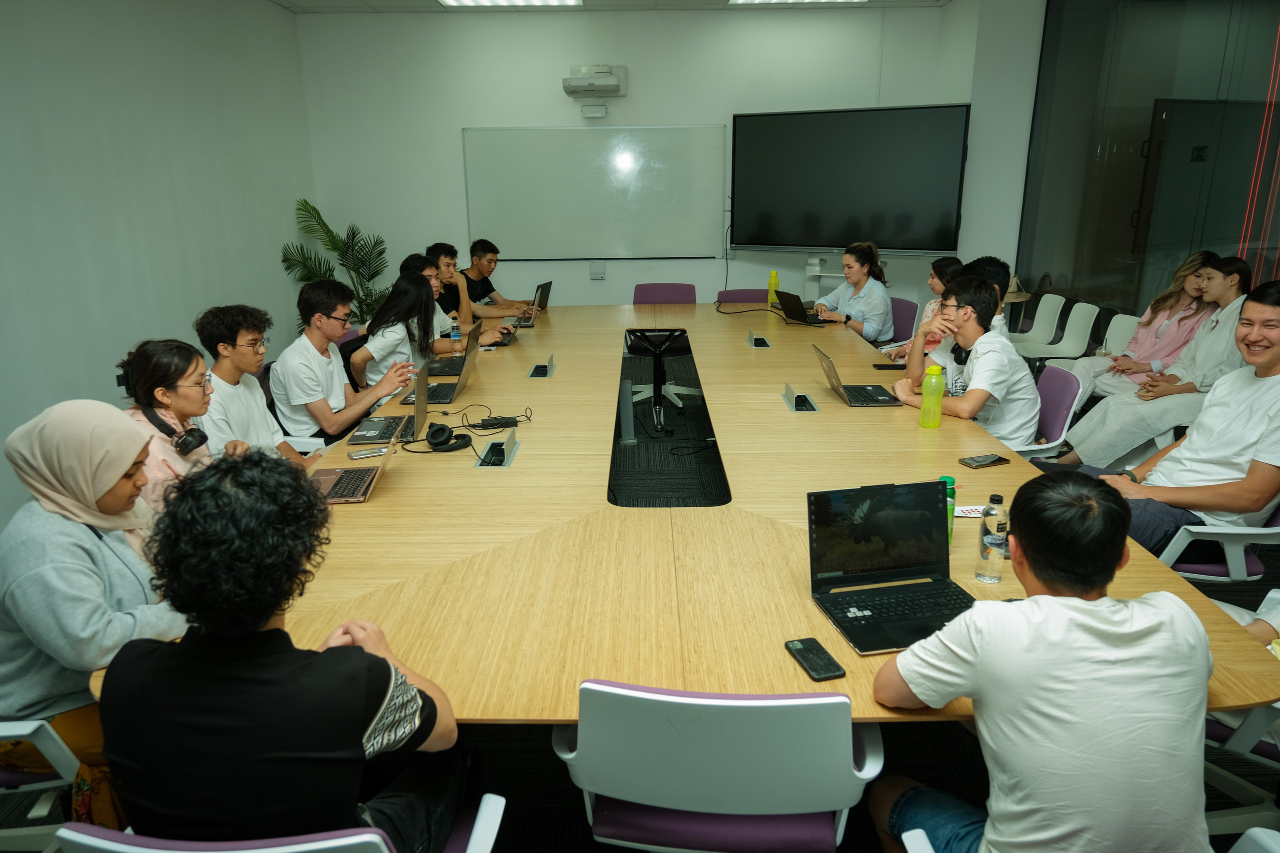 Reportage IT HUB. Видеограф и Фотограф в Алматы и Караганда