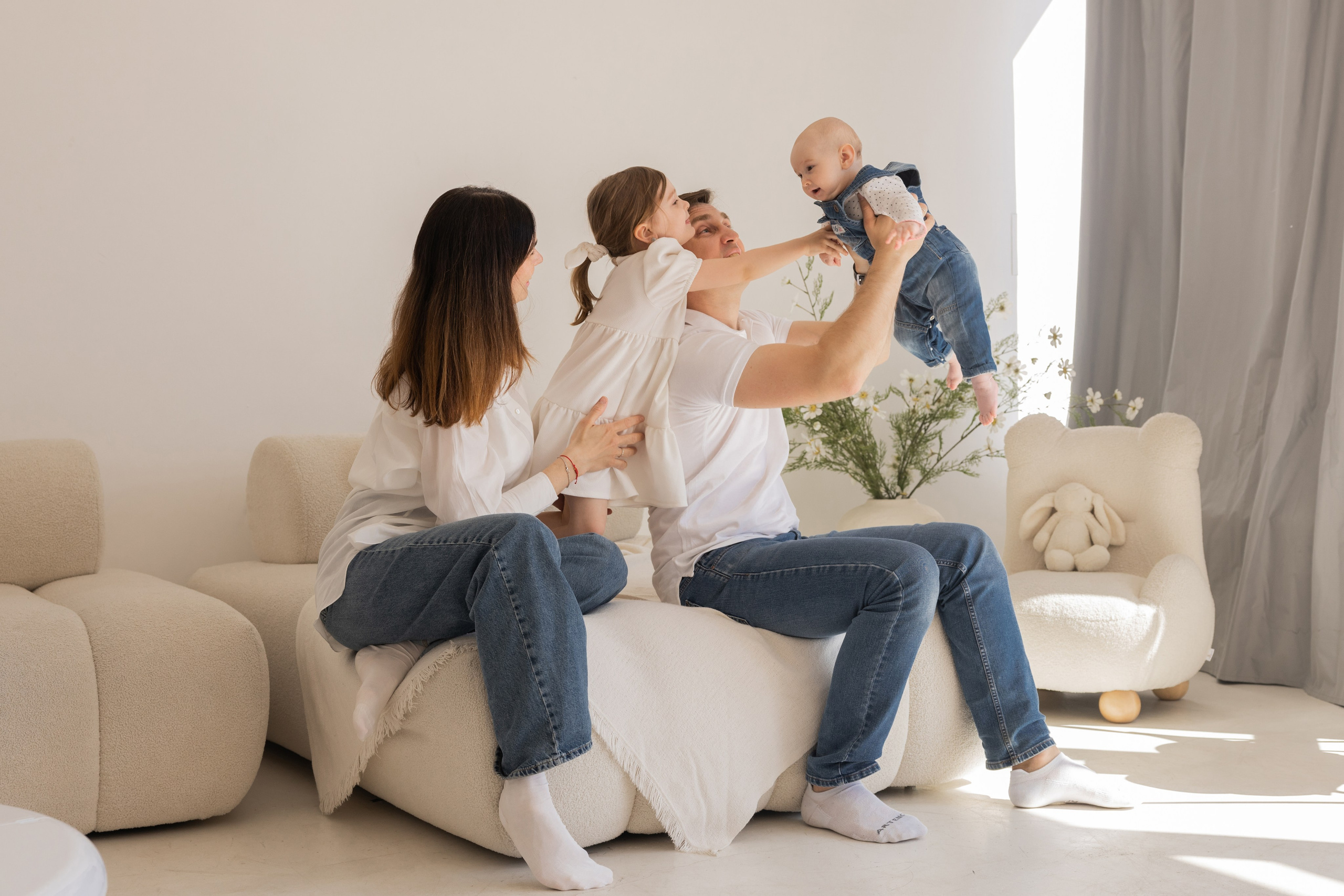 Л ю б о в ь между Вами и посреди Вас. Виноградова Маргарита. Фотограф P r o Явления