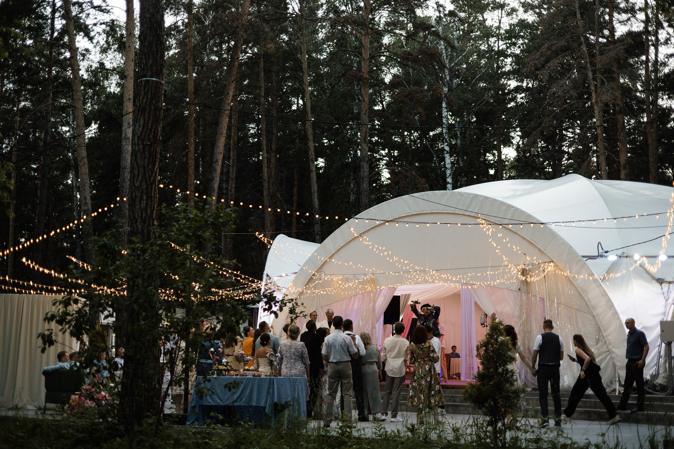 Вот такая заварушка. Свадебный фотограф Саша Базенко