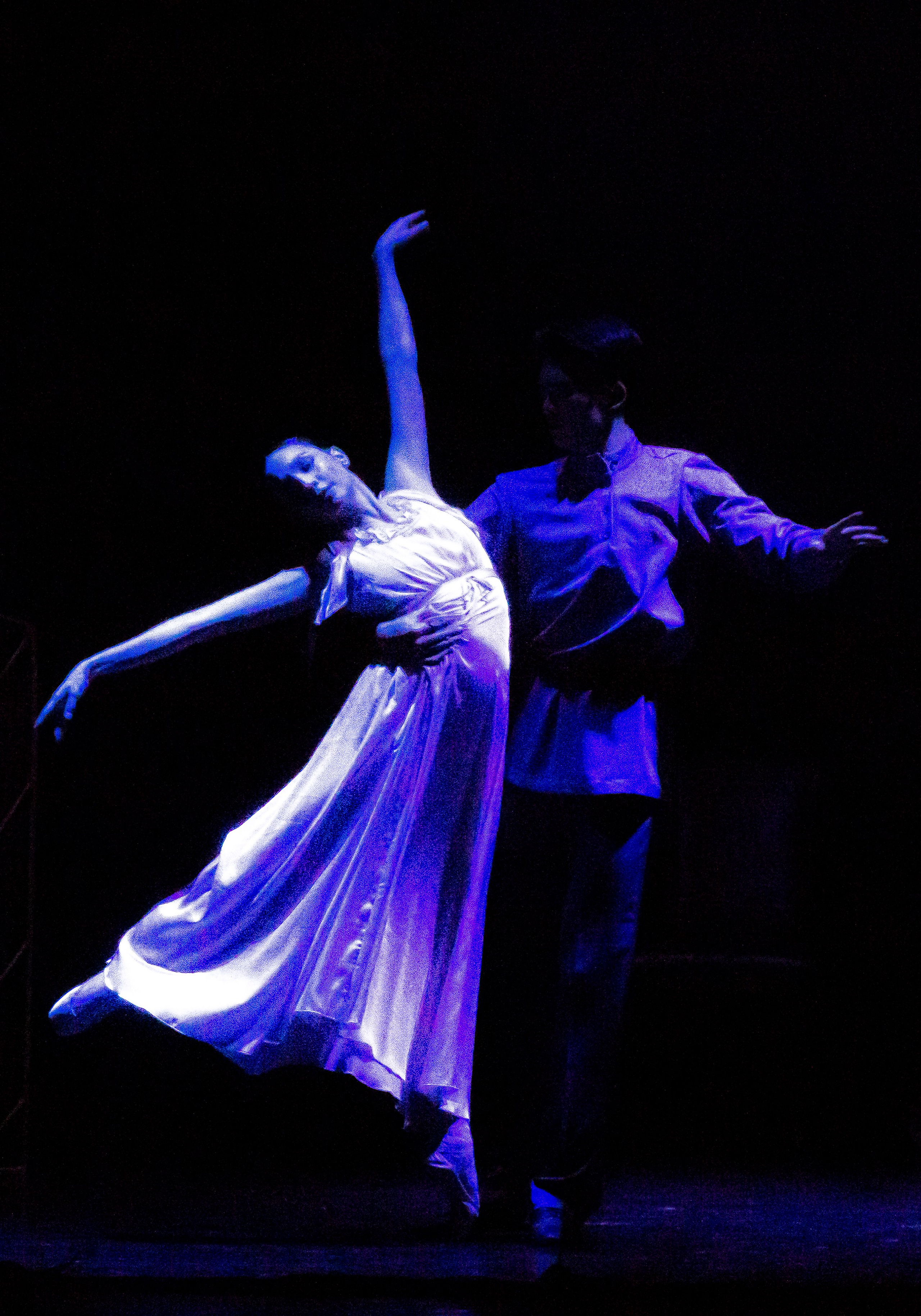 Анюта — спектакль — премьера на сцене Зимнего театра Марийского театра оперы и балета. Фотограф в Сочи Юрий Шептаев