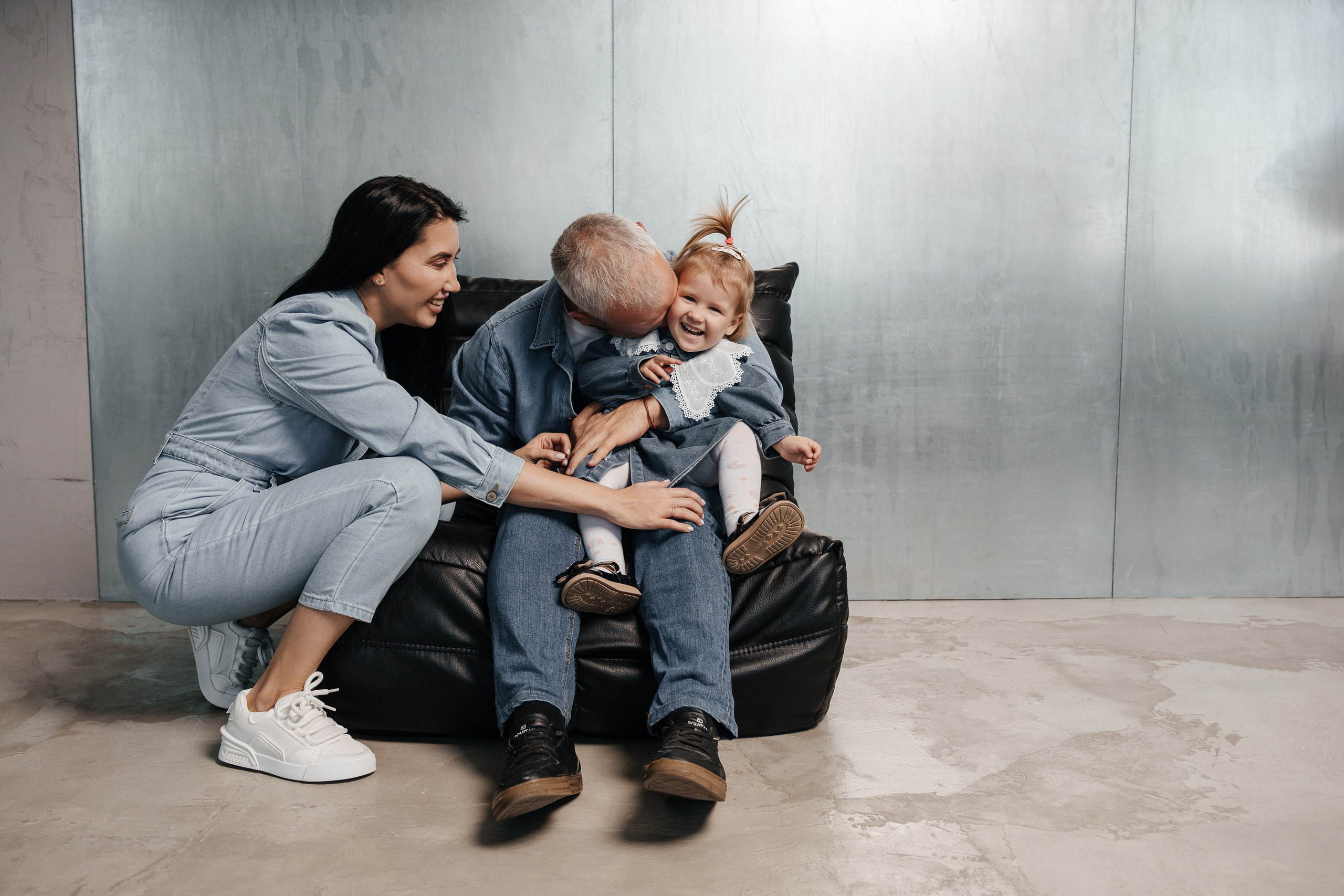 Антон, Даша и Ева. Фотограф Кирилл Бабий