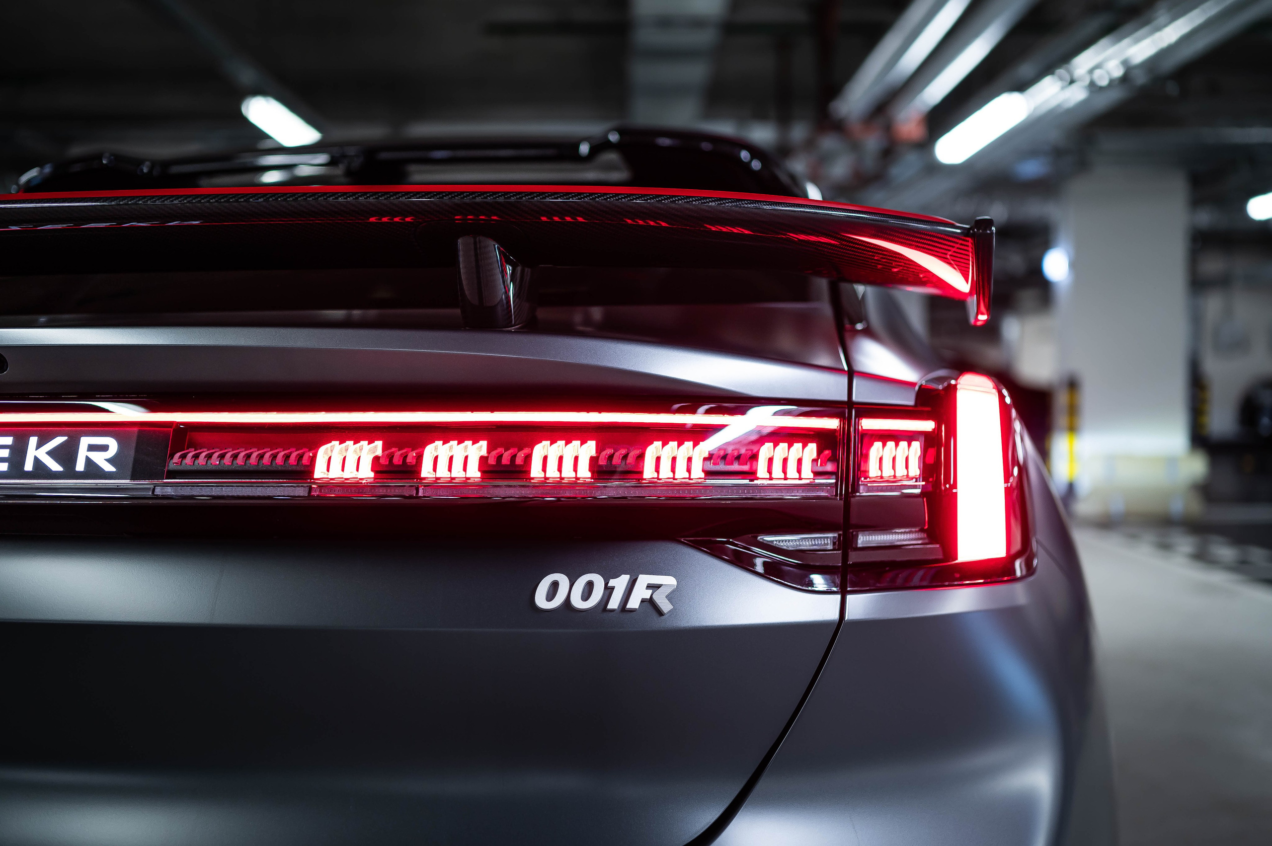 Zeekr 001 FR. Автомобильный фотограф в Москве — Сидоров Дмитрий