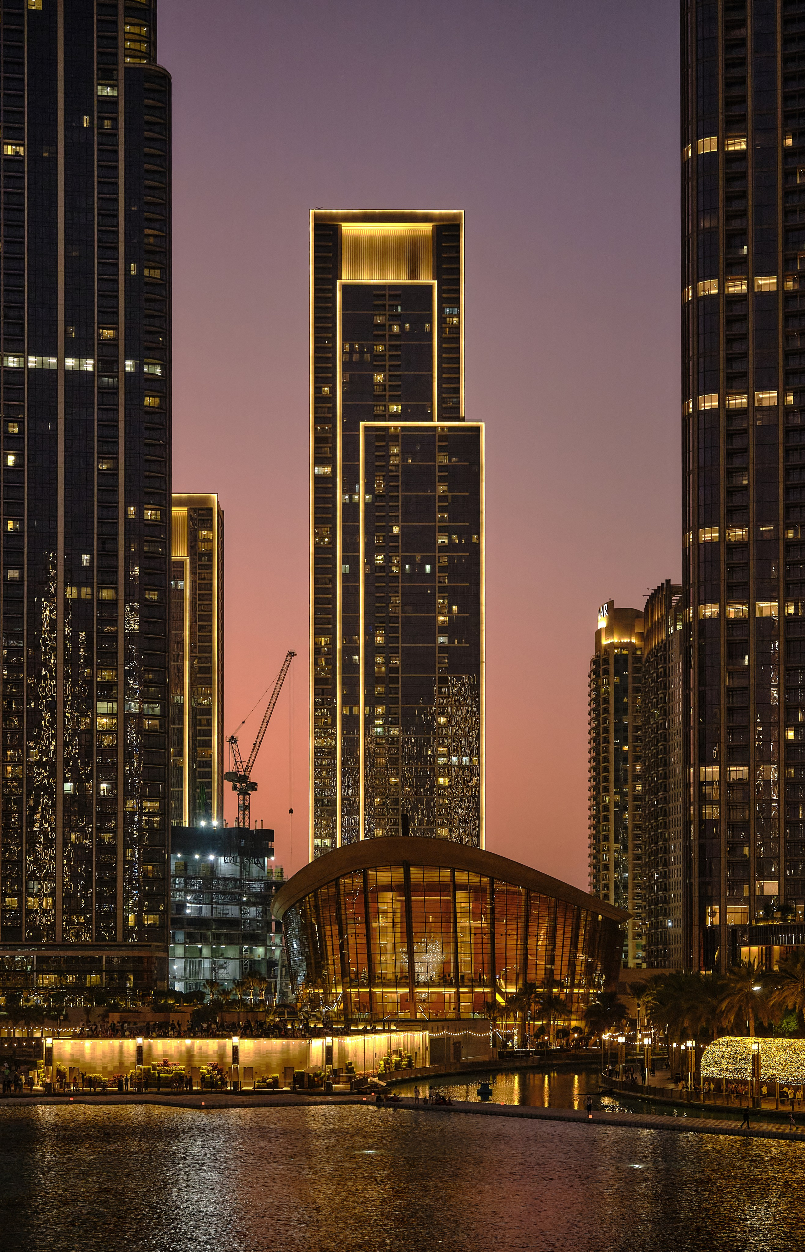 Dubai & Abu Dhabi. Aleksandr Kobtsev