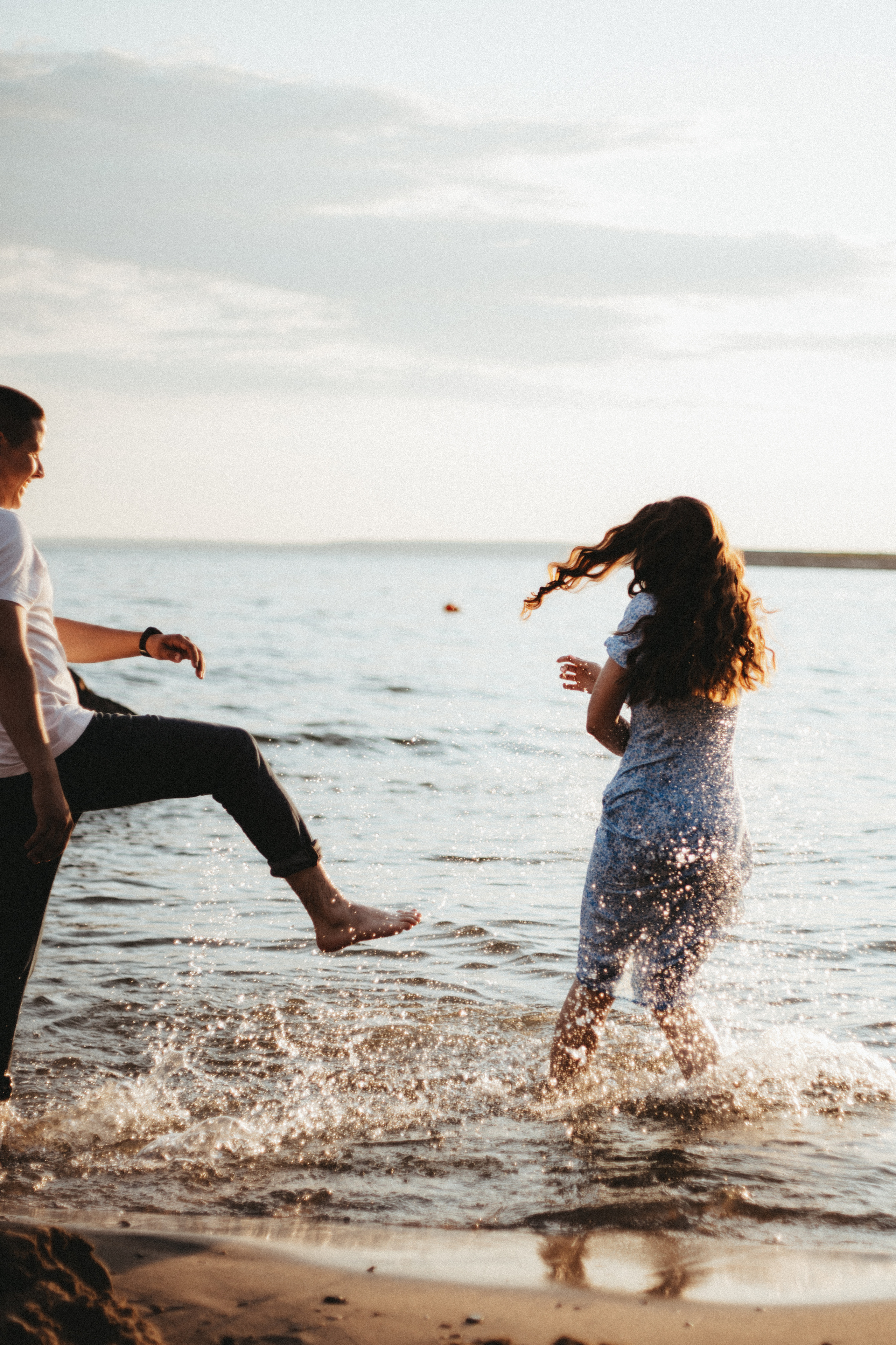Юля и Дима | Фотосессия лавстори на море. Свадебный и портретный фотограф в Новосибирске Любовь Исакова
