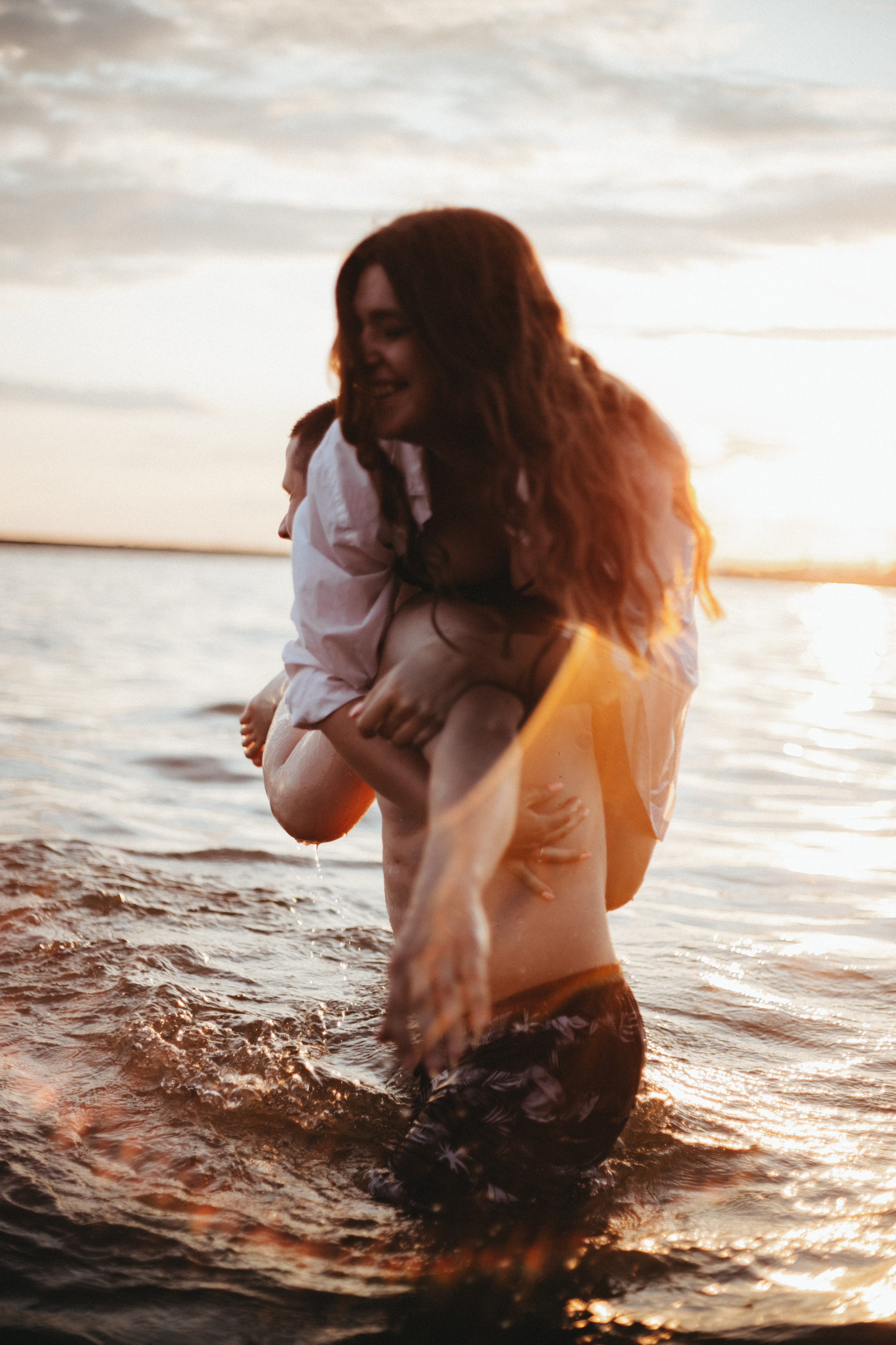 Юля и Дима | Фотосессия лавстори на море. Свадебный и портретный фотограф в Новосибирске Любовь Исакова