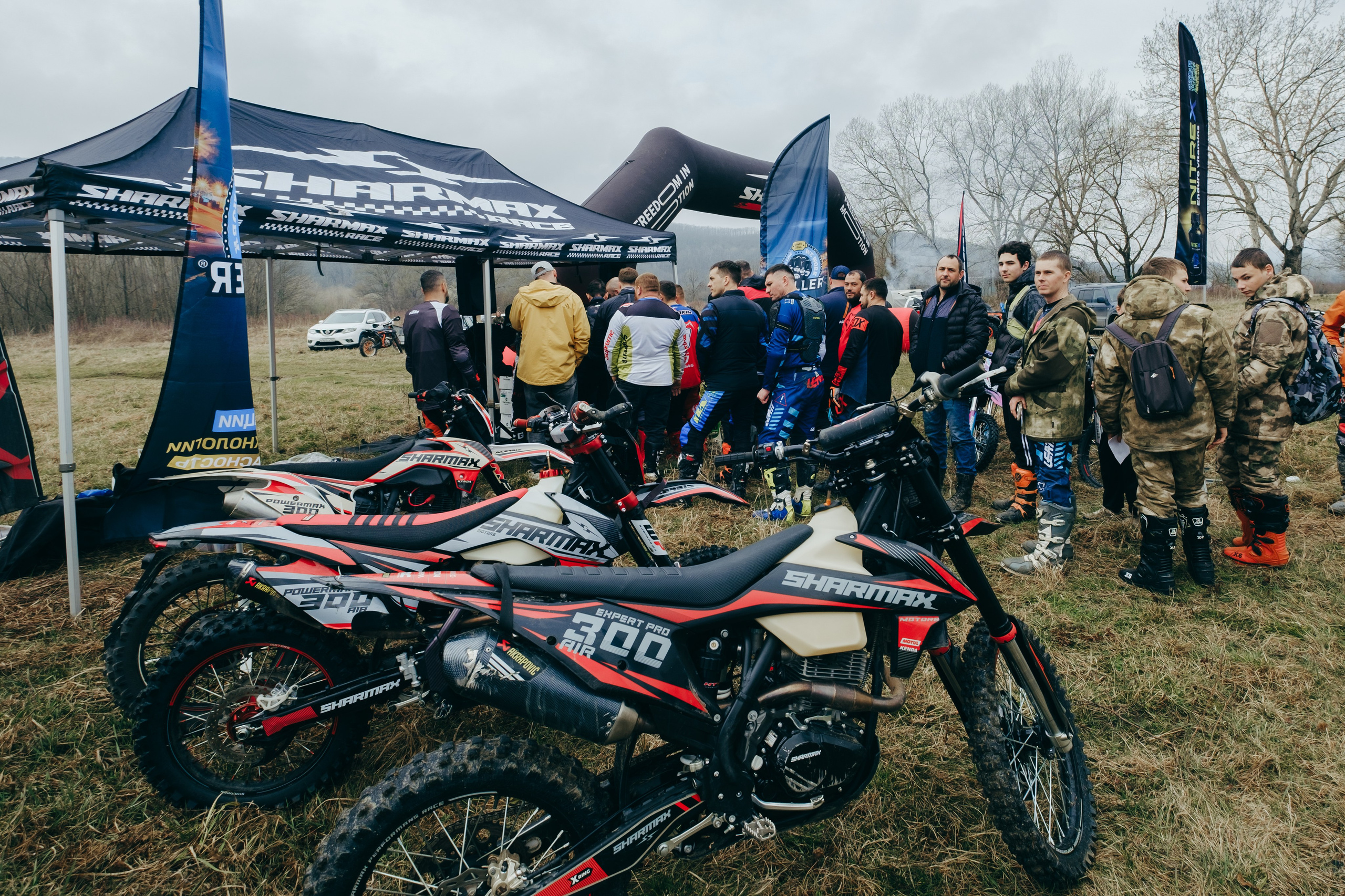 Съемка для Sharmax Moto в Горячем Ключе. Свадебный фотограф Денис Ожигин в Краснодаре и крае. Эмоциональная и стильная съемка вашего дня