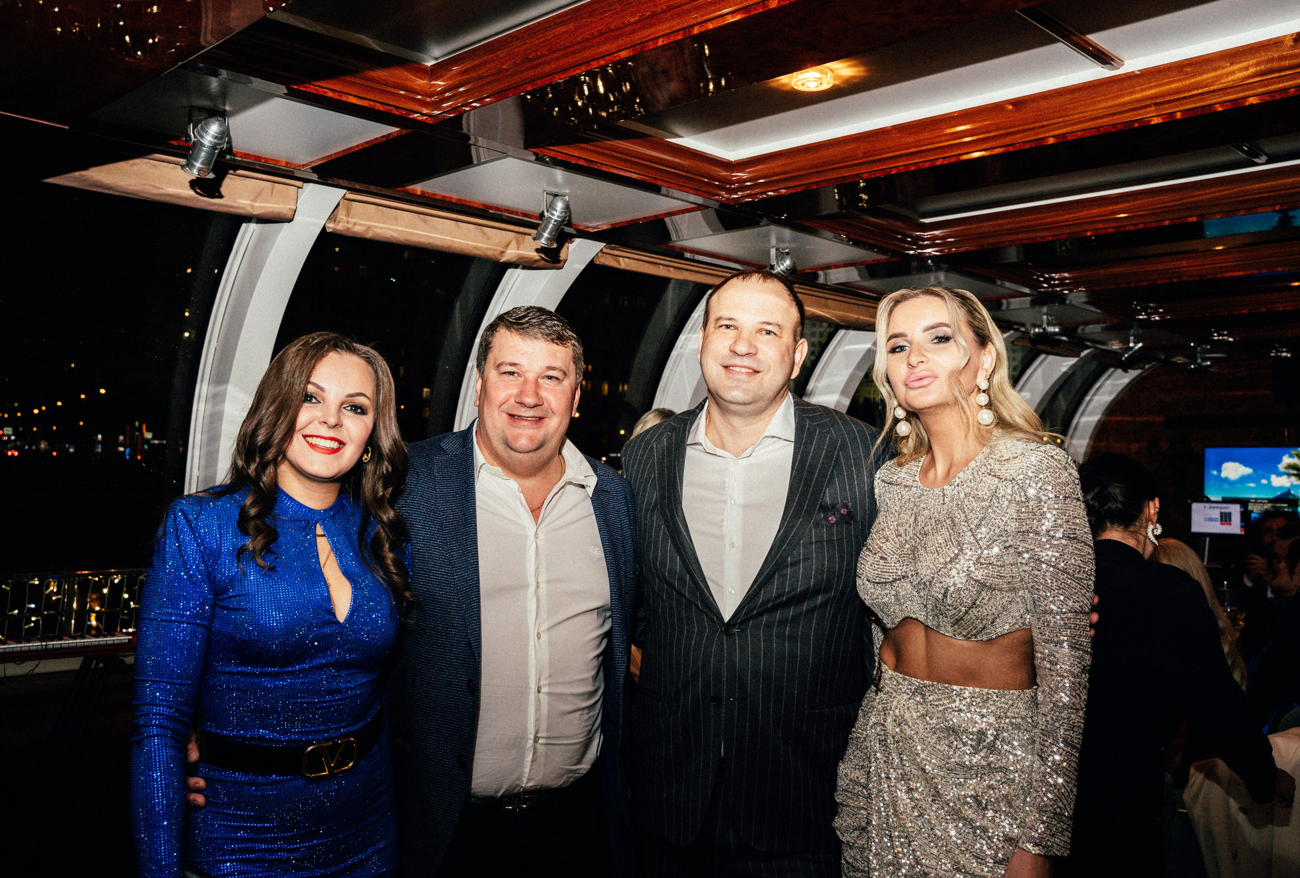 Корпоратив Erwin Река. Портретный и репортажный фотограф