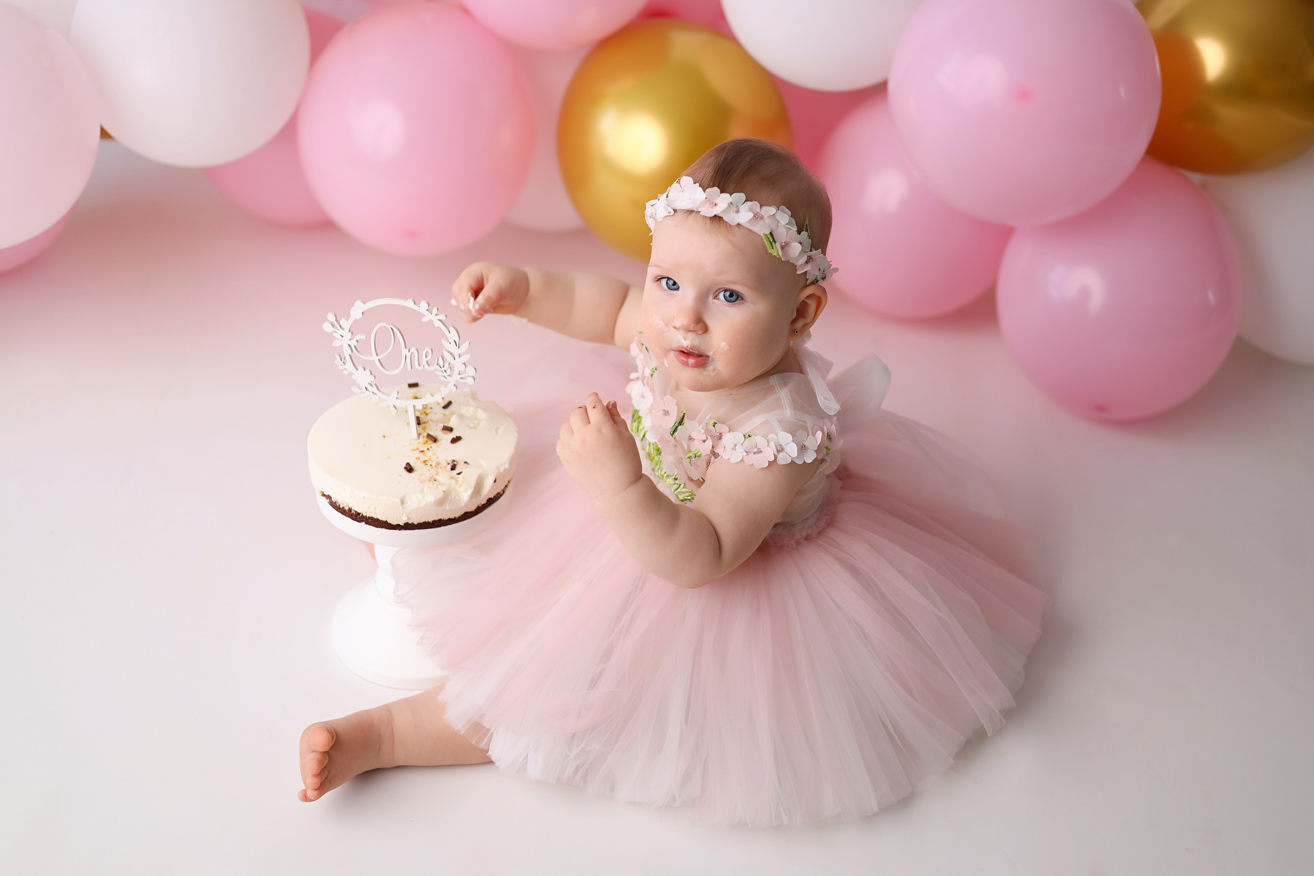 Алене 1 годик. Фотограф новорожденных Москва. Ньюборн фотограф Москва