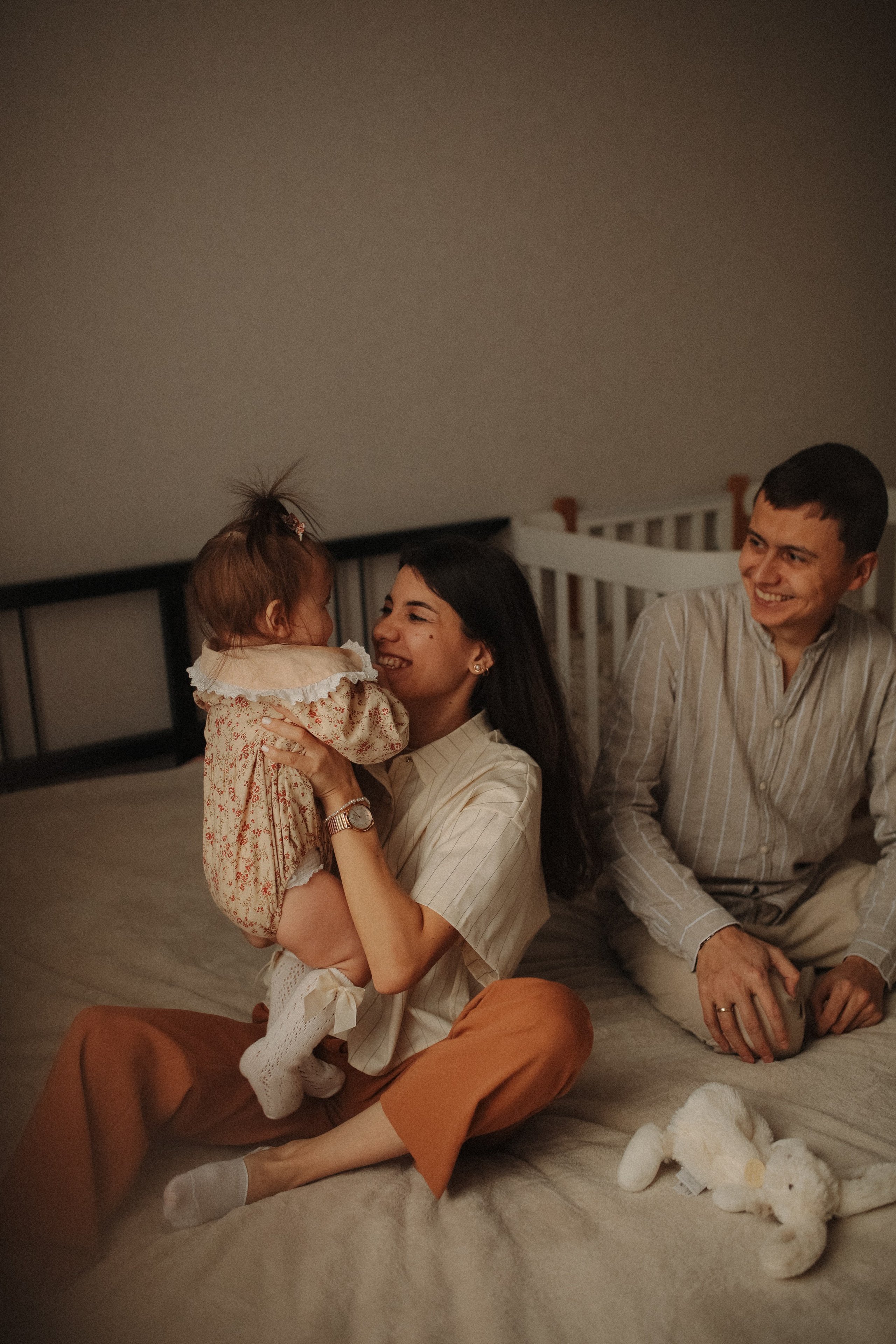 Барно, Сергей и крошка Таисия. Семейный фотограф в Москве и Люберцах Юлия Гуськова