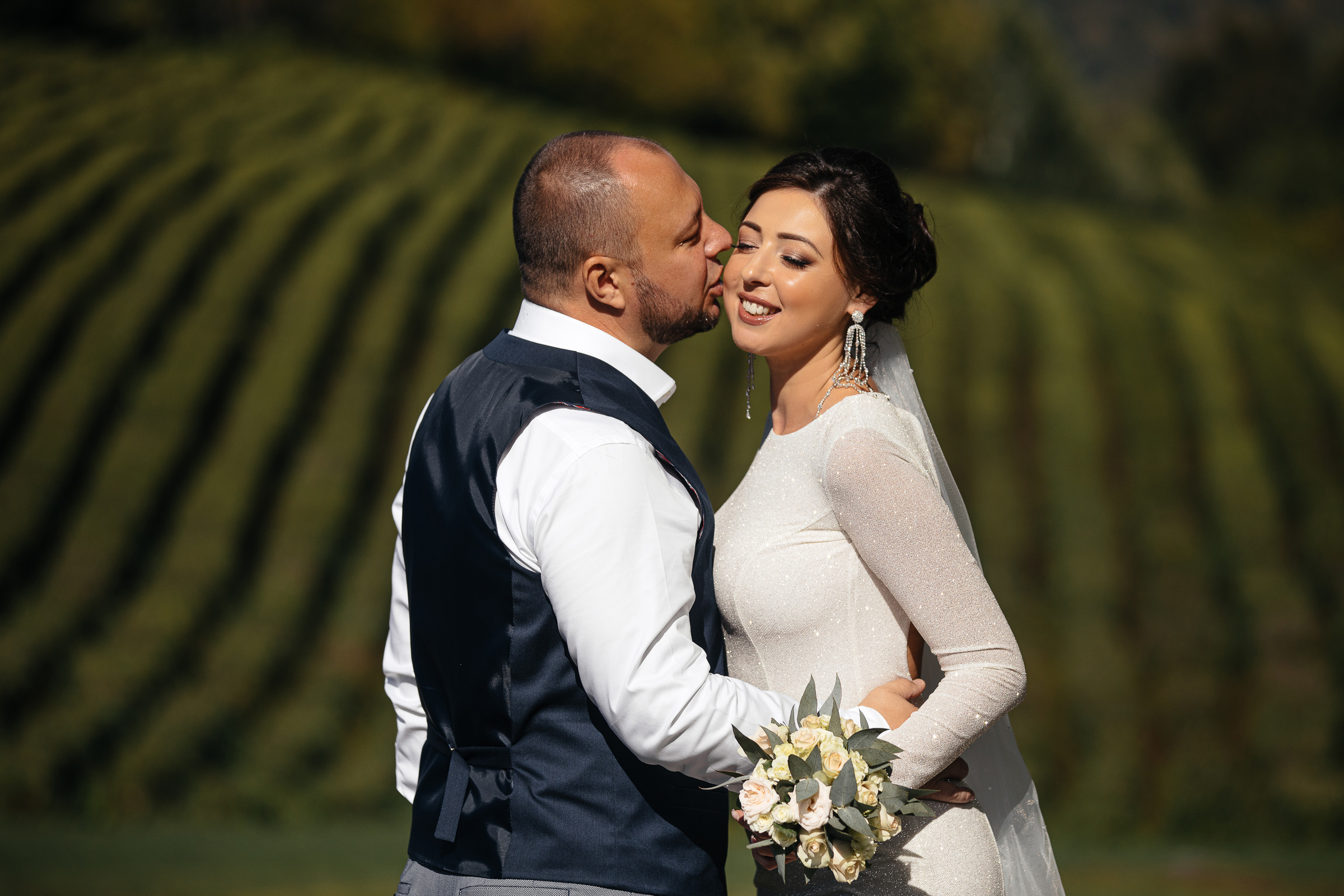 Анонс 04 10 2020 Сочи. Свадебный фотограф в Ростове-на-Дону Васильченко Сергей