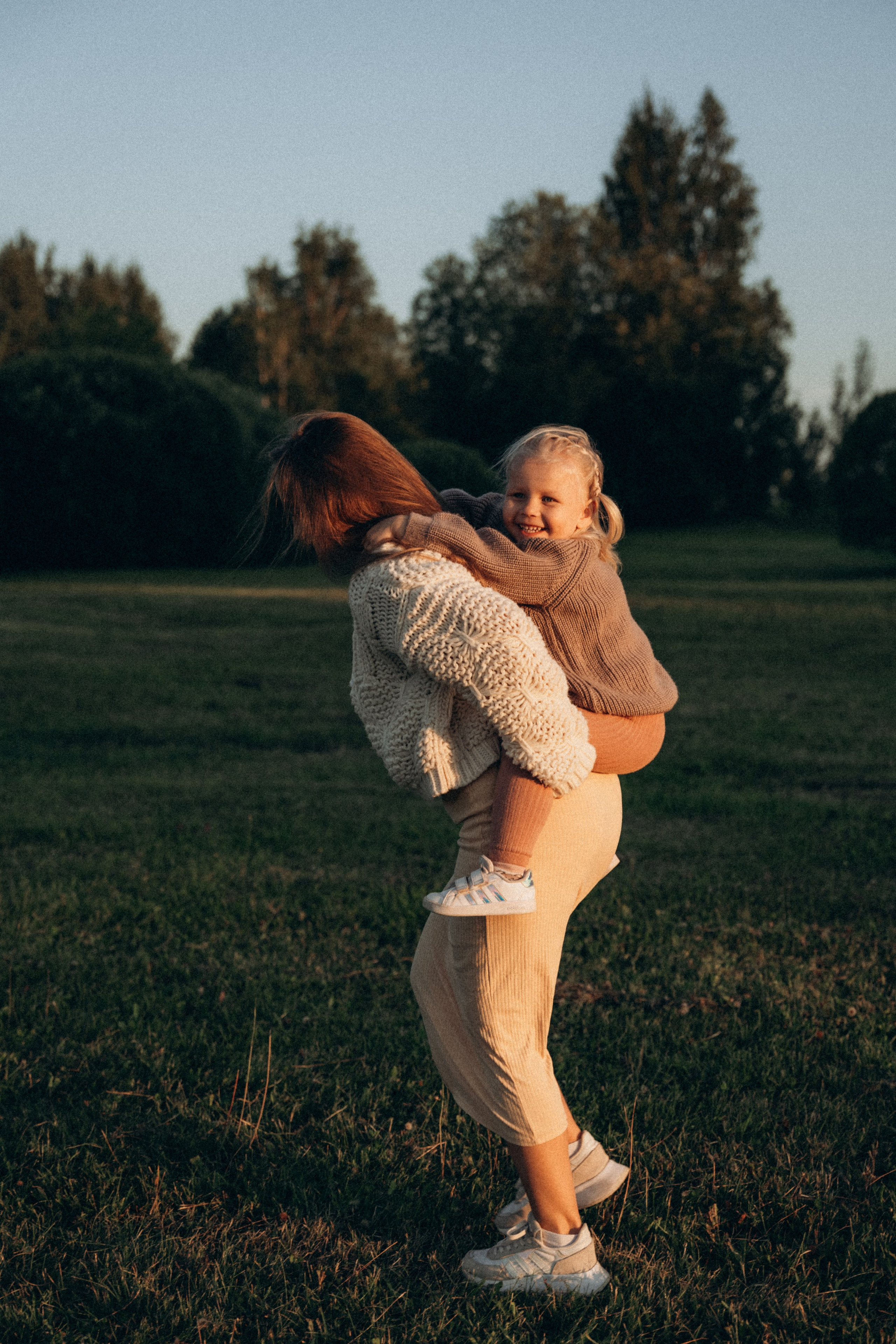 Катя и Сонечка. Фотограф Мария Миллс | Минск
