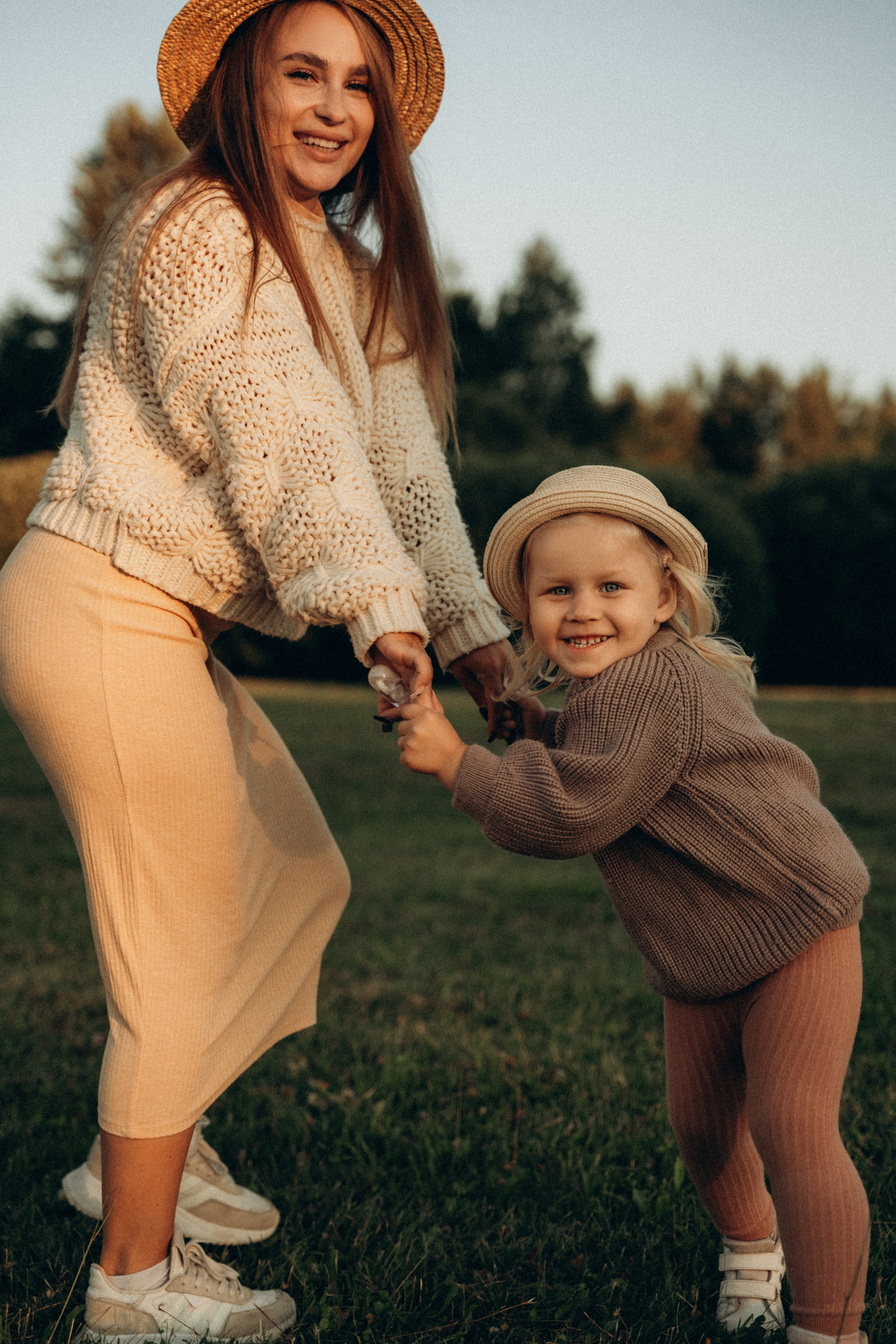 Катя и Сонечка. Фотограф Мария Миллс | Минск
