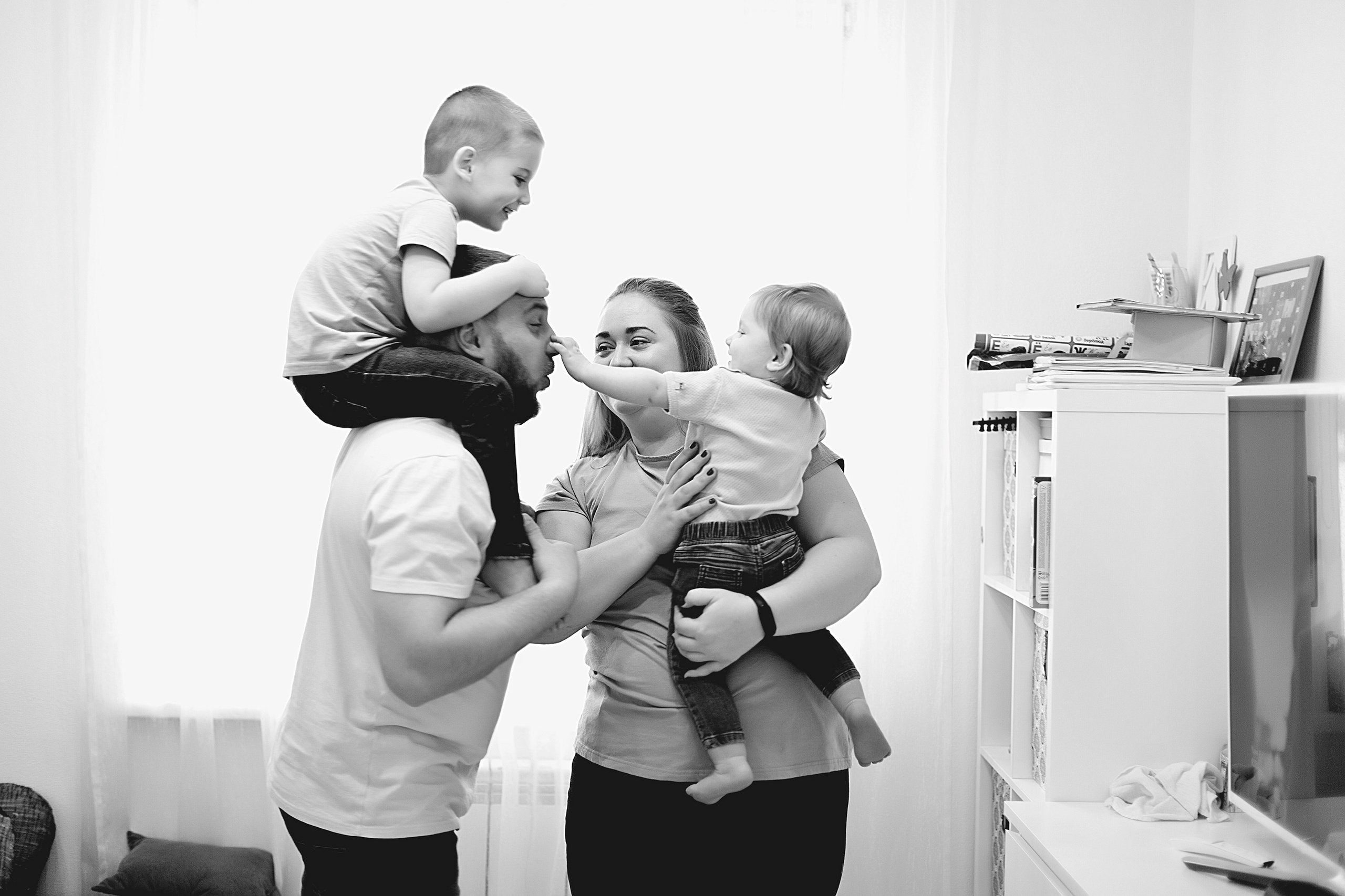 Домашнии ЧБ Истории. Фотограф новорожденных и детей до года в Новосибирске Ka