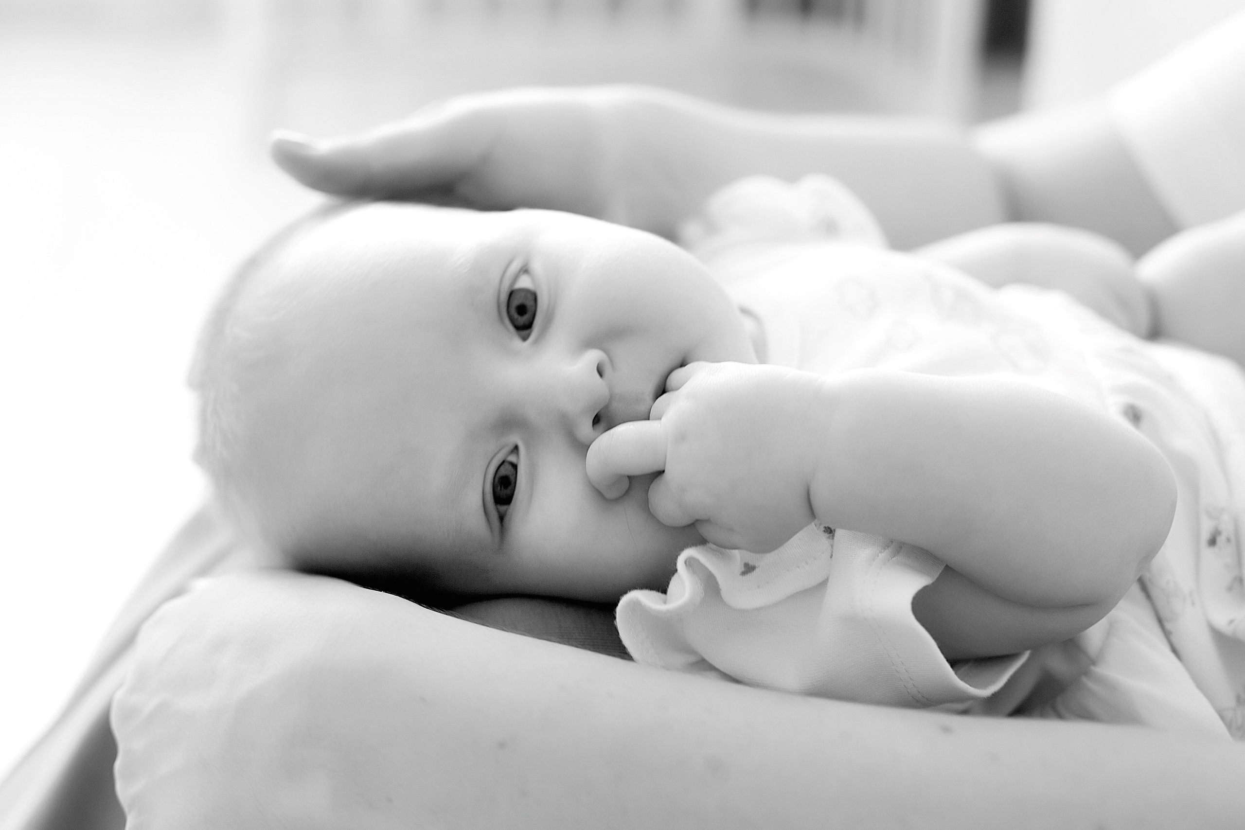 Домашнии ЧБ Истории. Фотограф новорожденных и детей до года в Новосибирске Ka