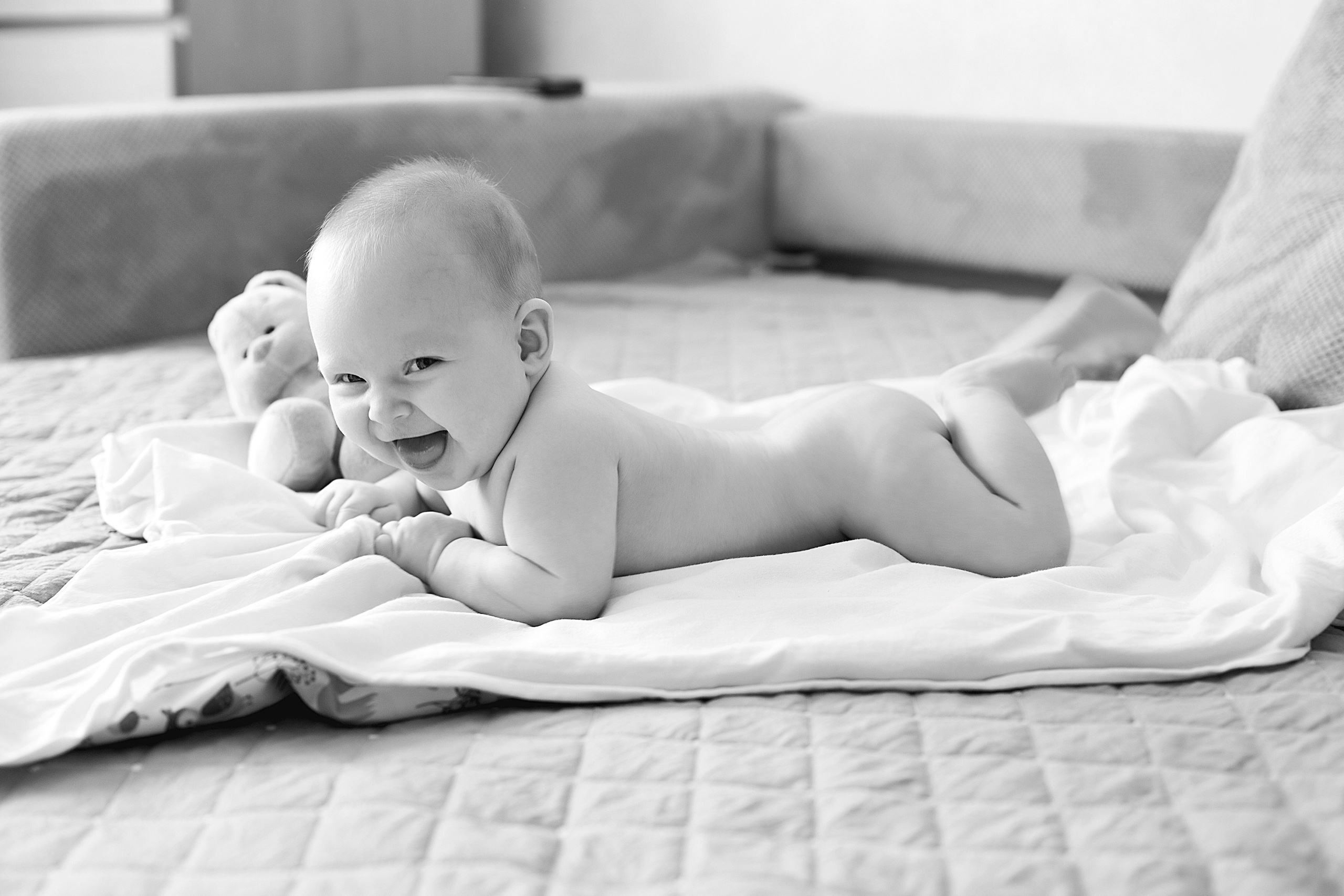 Домашнии ЧБ Истории. Фотограф новорожденных и детей до года в Новосибирске Ka