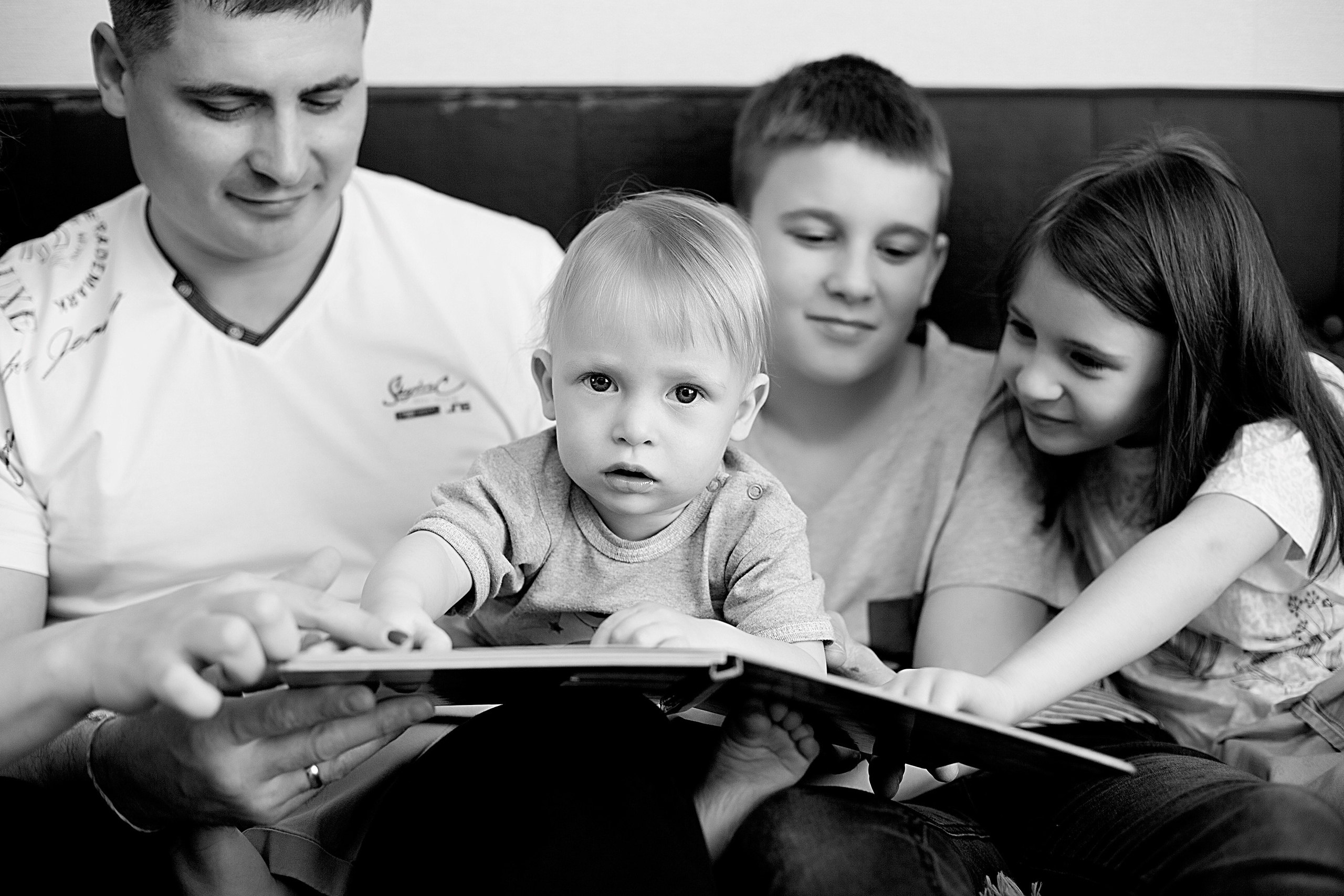 Домашнии ЧБ Истории. Фотограф новорожденных и детей до года в Новосибирске Ka