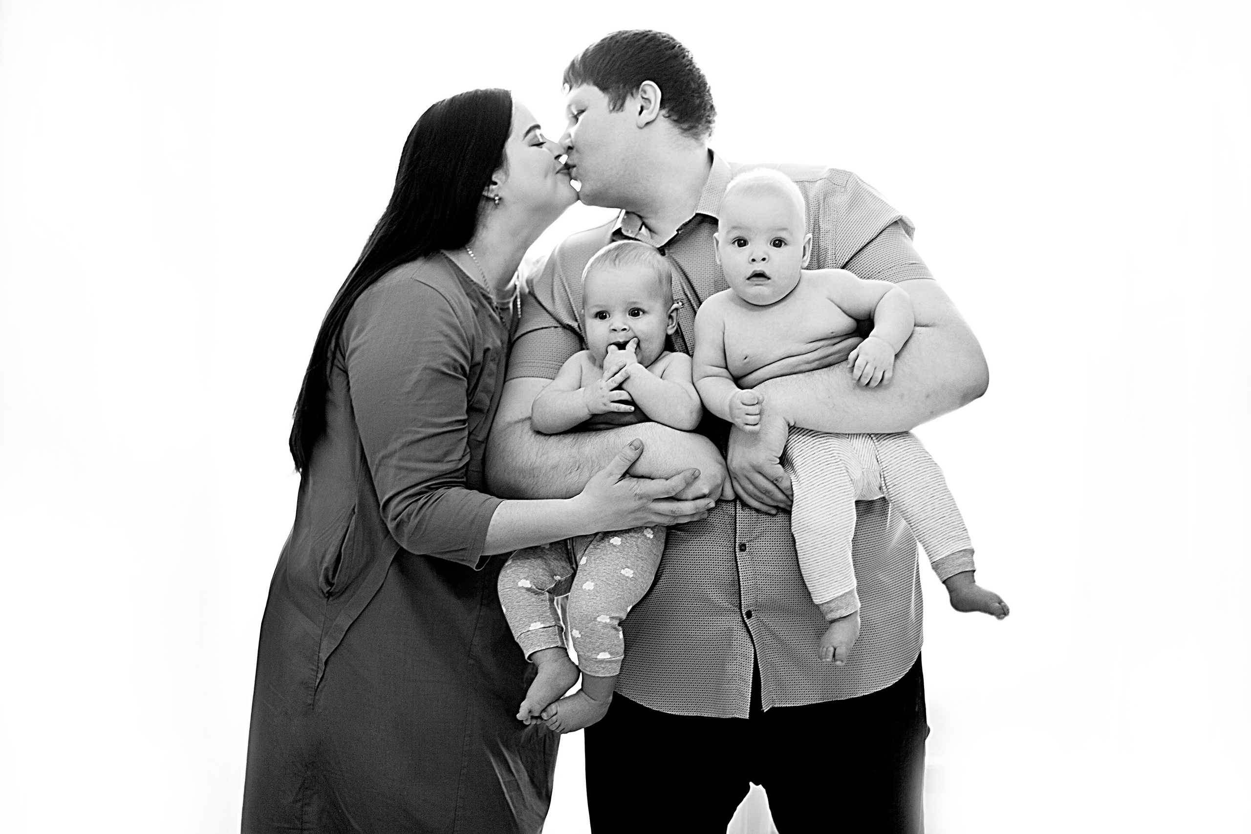 Домашнии ЧБ Истории. Фотограф новорожденных и детей до года в Новосибирске Ka