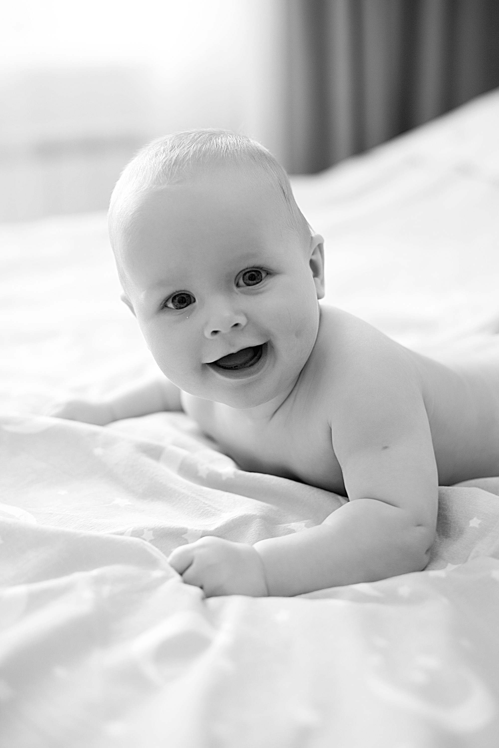 Домашнии ЧБ Истории. Фотограф новорожденных и детей до года в Новосибирске Ka