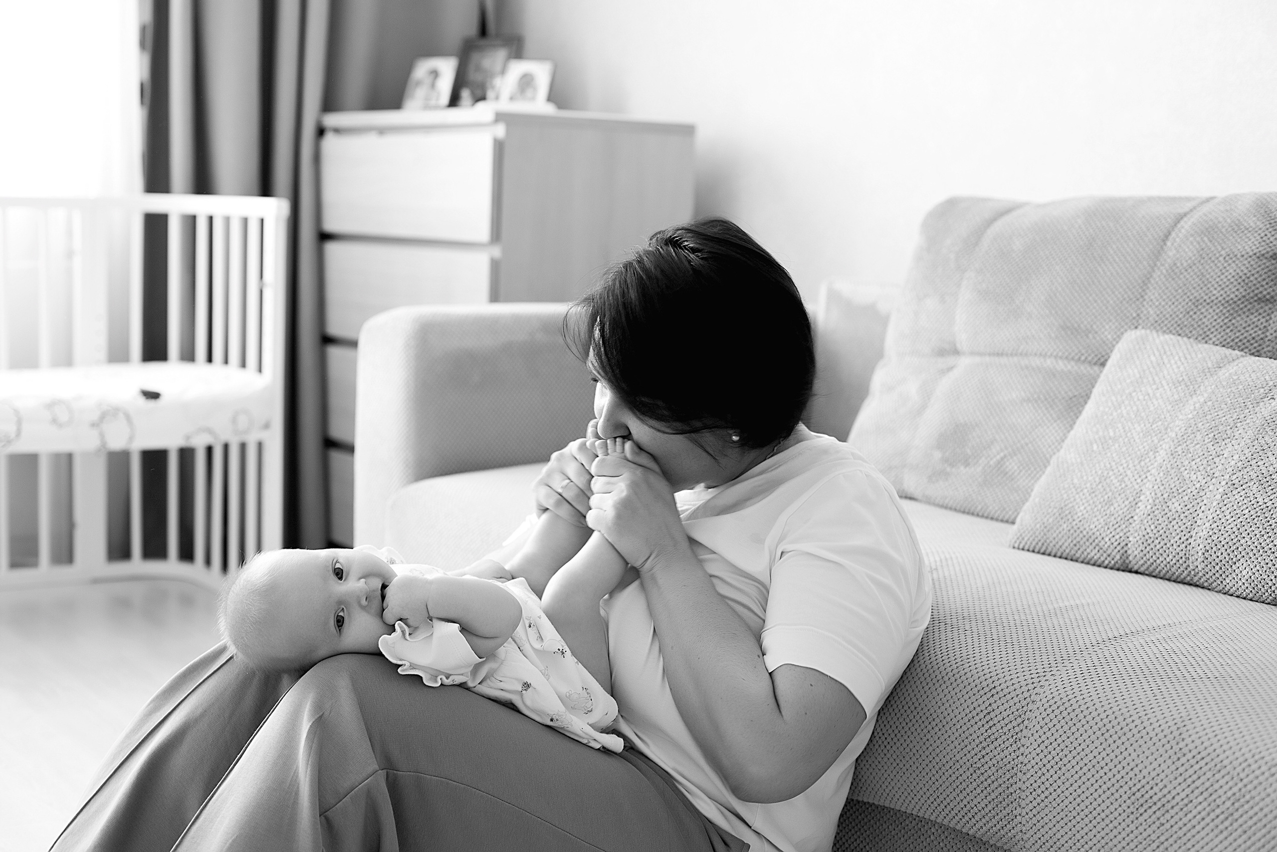 Домашнии ЧБ Истории. Фотограф новорожденных и детей до года в Новосибирске Ka