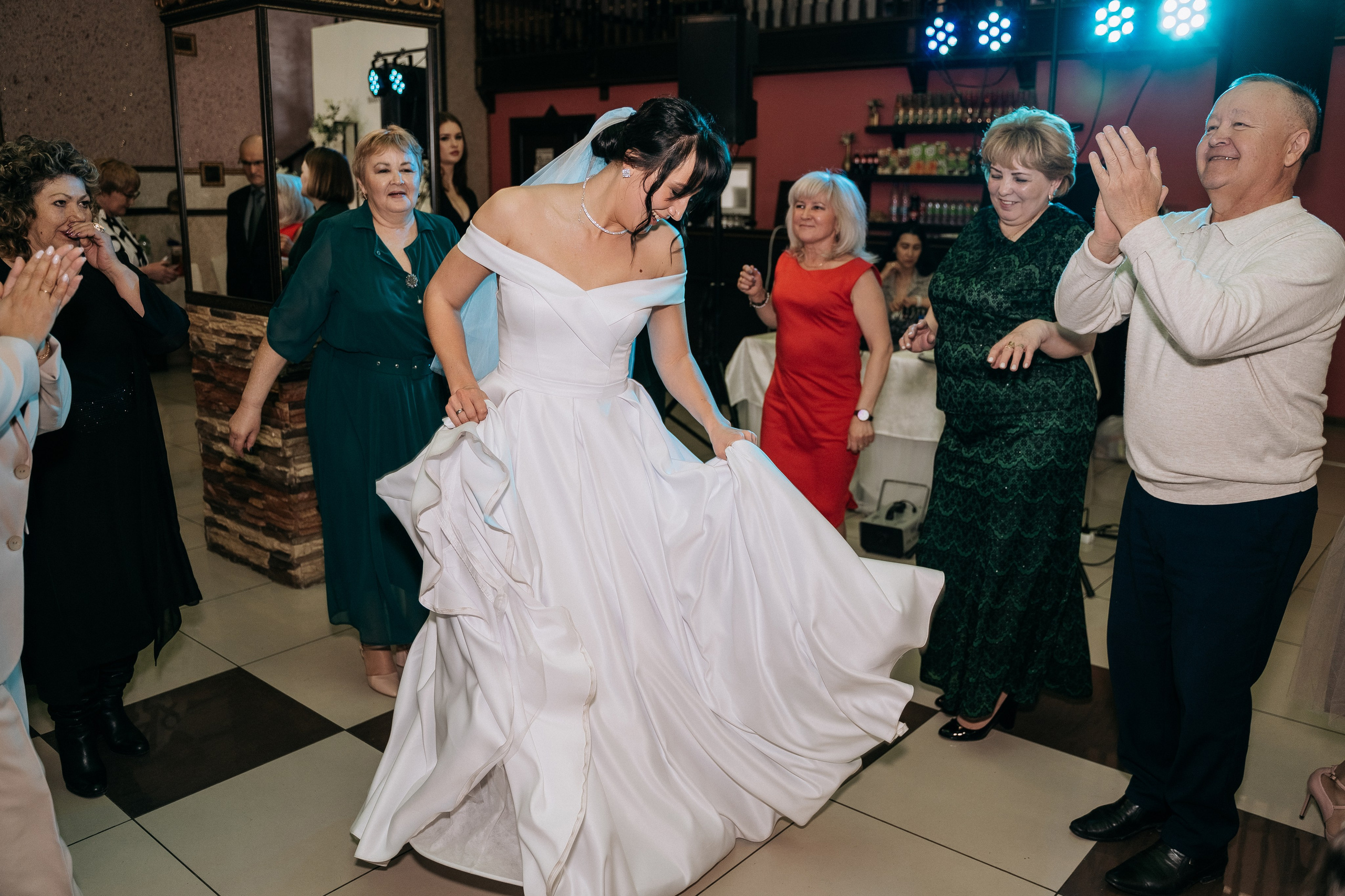 Денис и Эльвина. Свадебный семейный фотограф Ксения Божко Уфа Раевка никах в Нарыстау