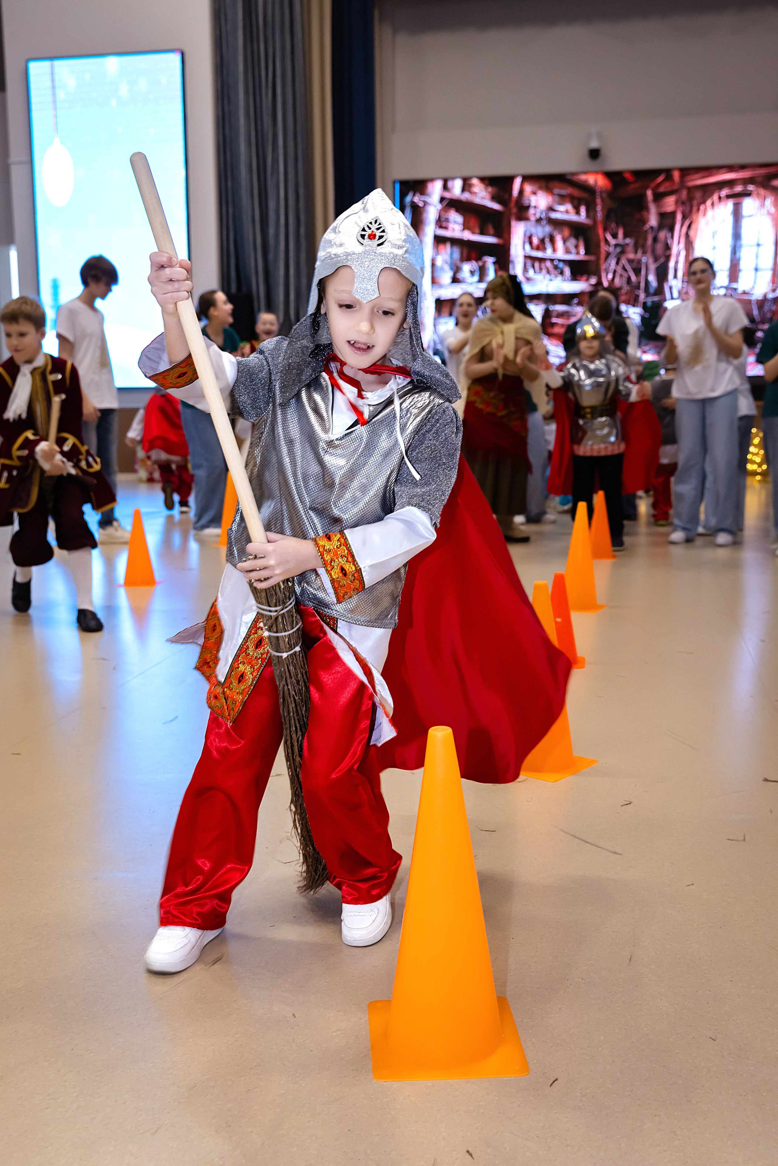 Новогодний праздник 1 В класс! Гимназия № 23. Фотограф и Видеограф в Краснодаре Юлия Солодченко