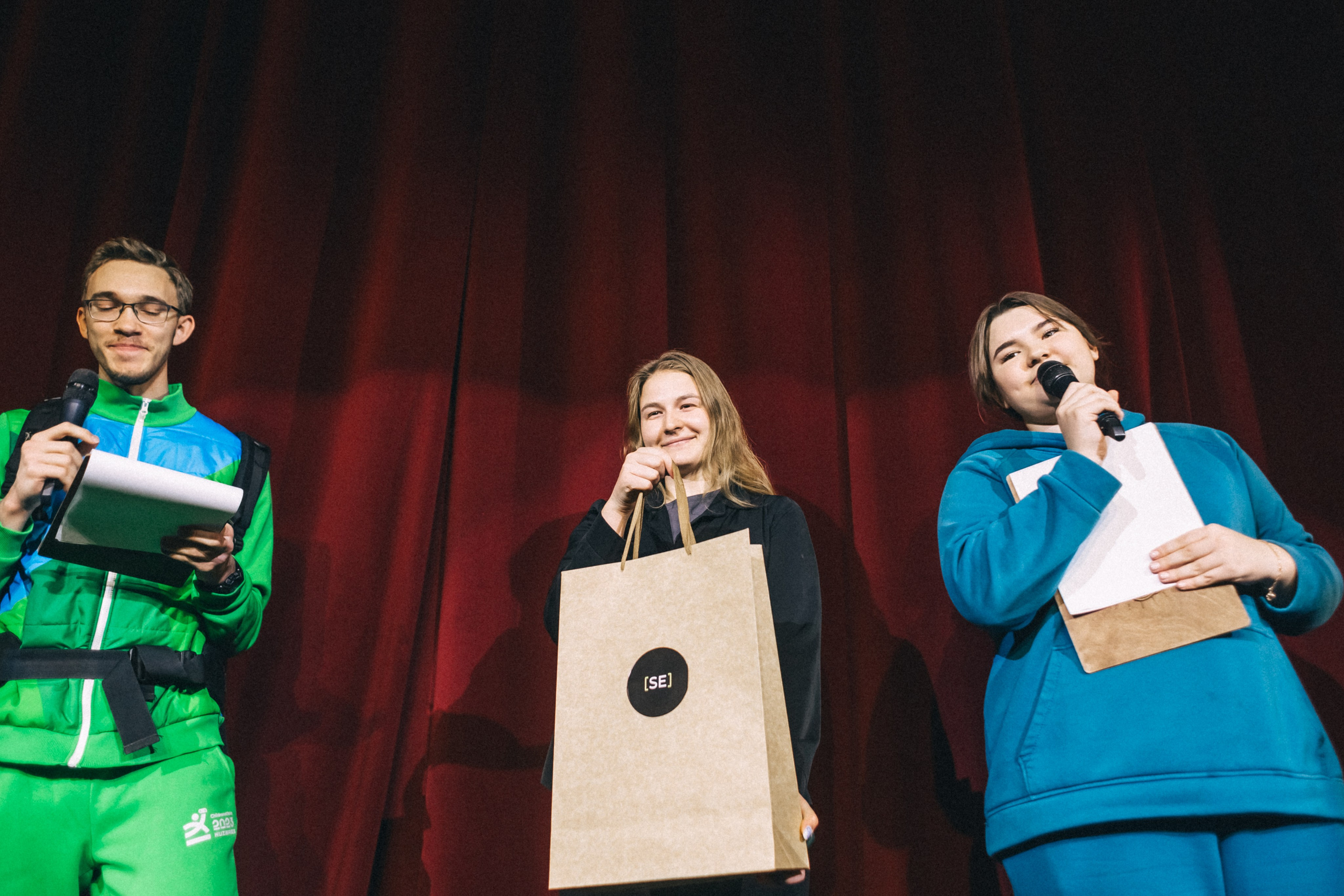 Первый снег — ИФИЯМ «Снежный ком». Фотограф Кемерово | Сергей