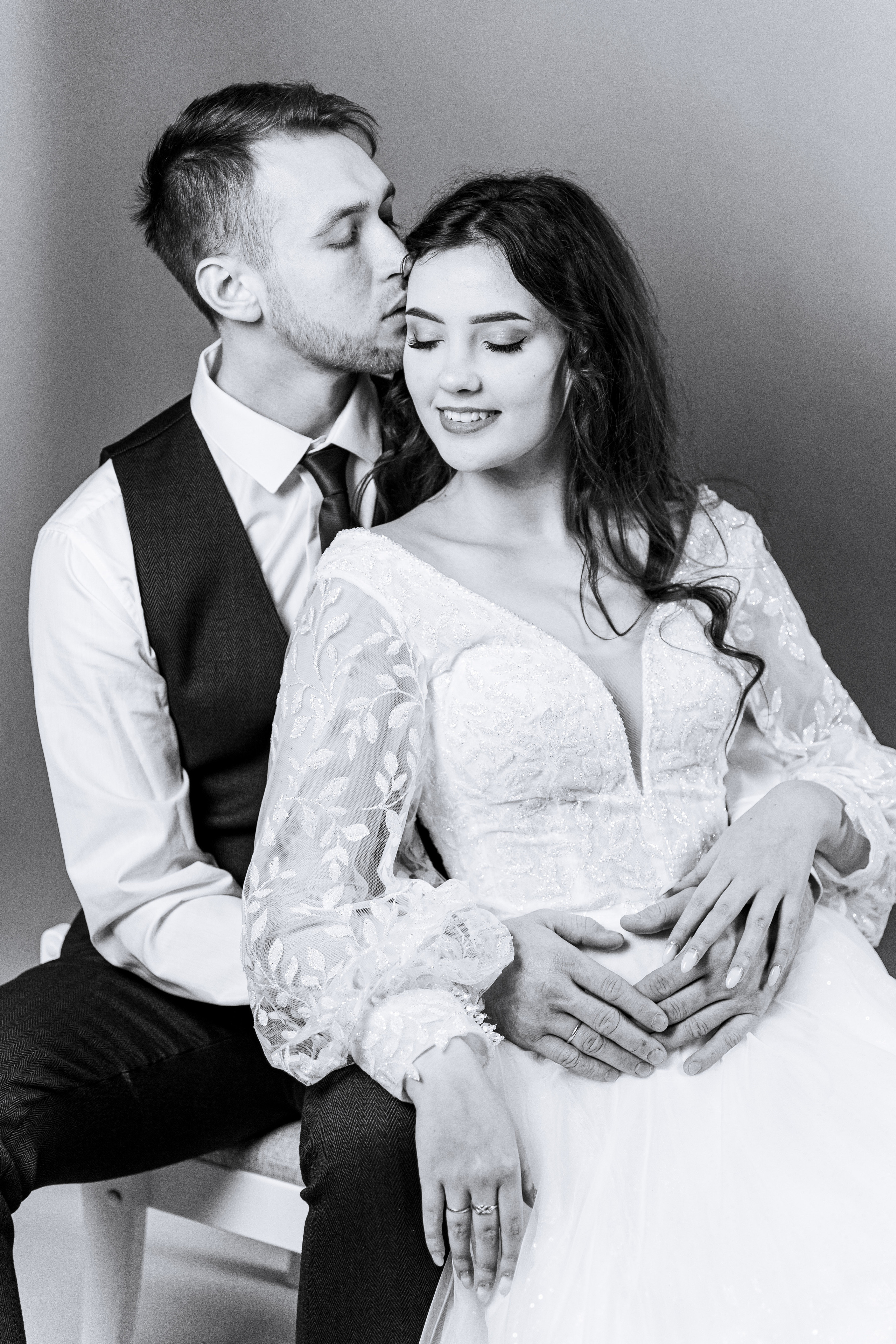 Маша и Никита. Свадебный студийный минимализм. Семейный и Персональный фотограф в Пензе