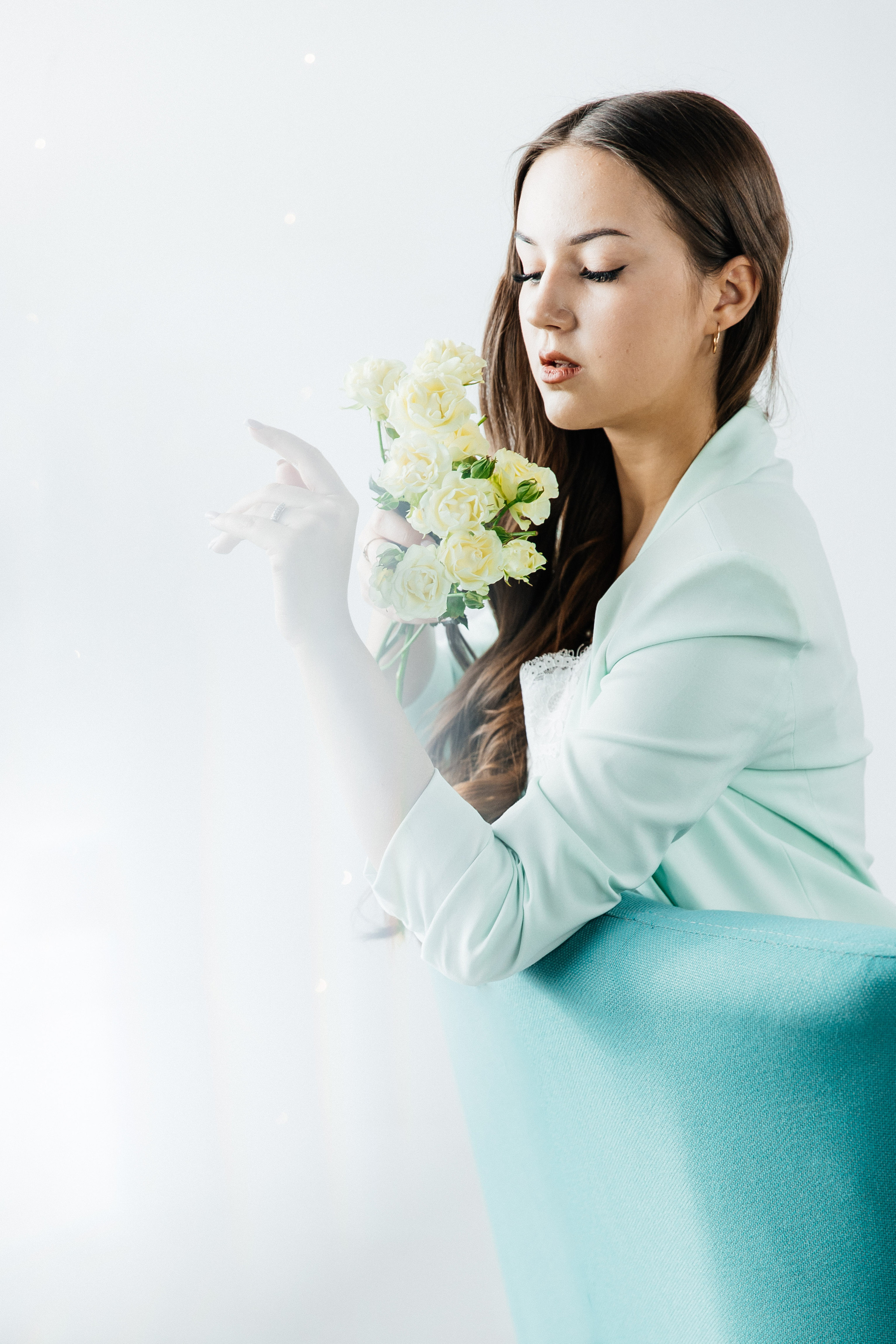 Полина и цветы. Семейный и Персональный фотограф в Пензе