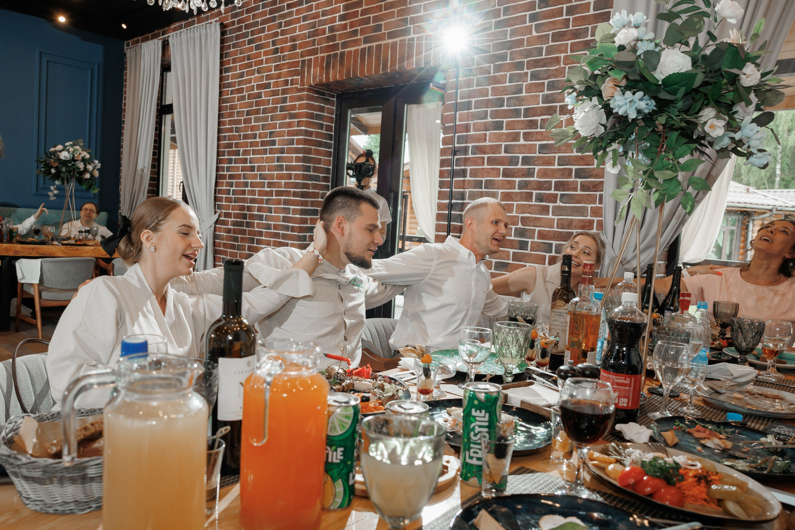 Полина и Дмитрий, загородный клуб «Барин», ЗАГС в г. Пушкино. Свадебный и репортажный фотограф (Москва, Королев и другие)