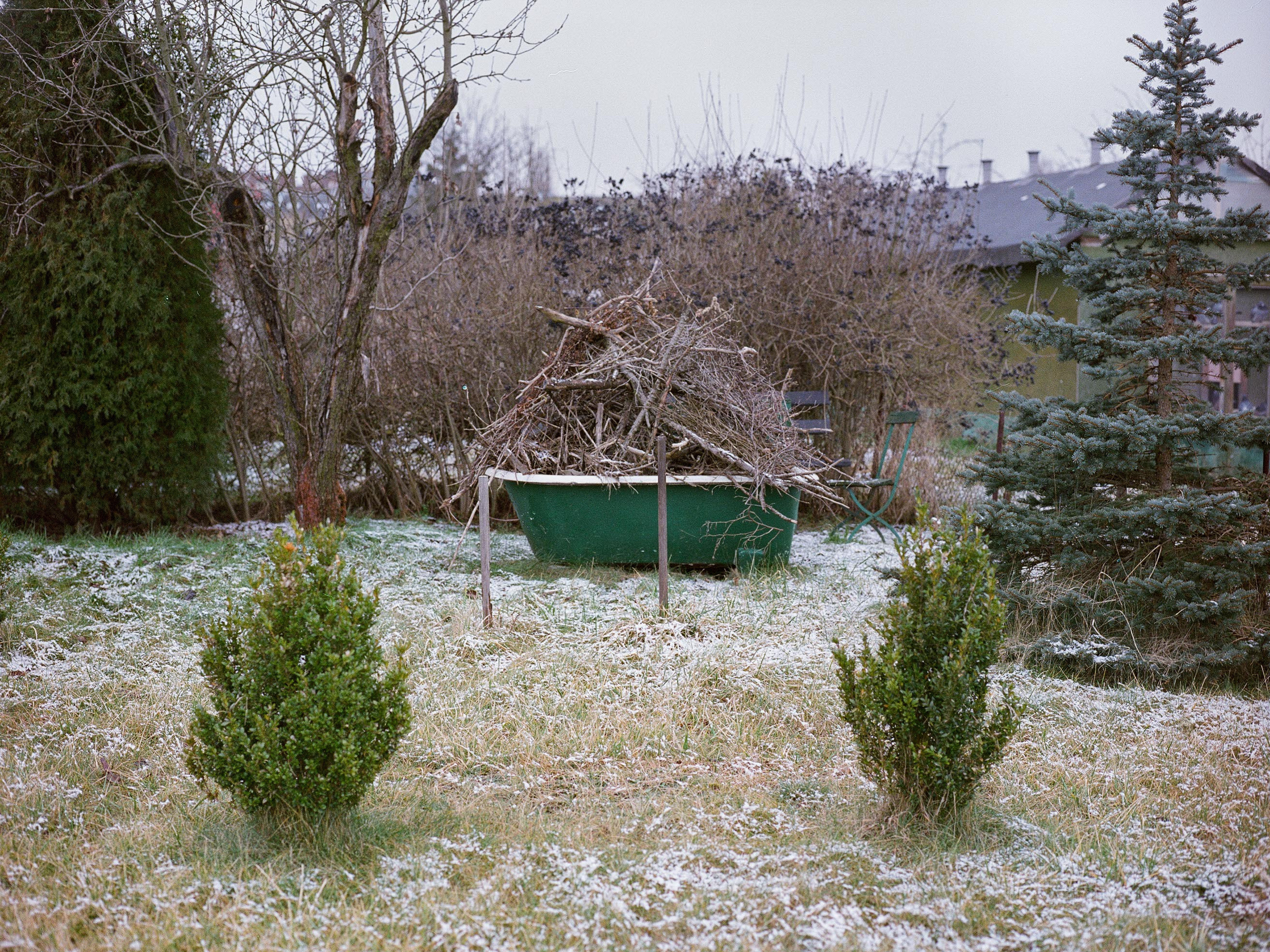 Floating numbness. Photographer, Documentary and Art