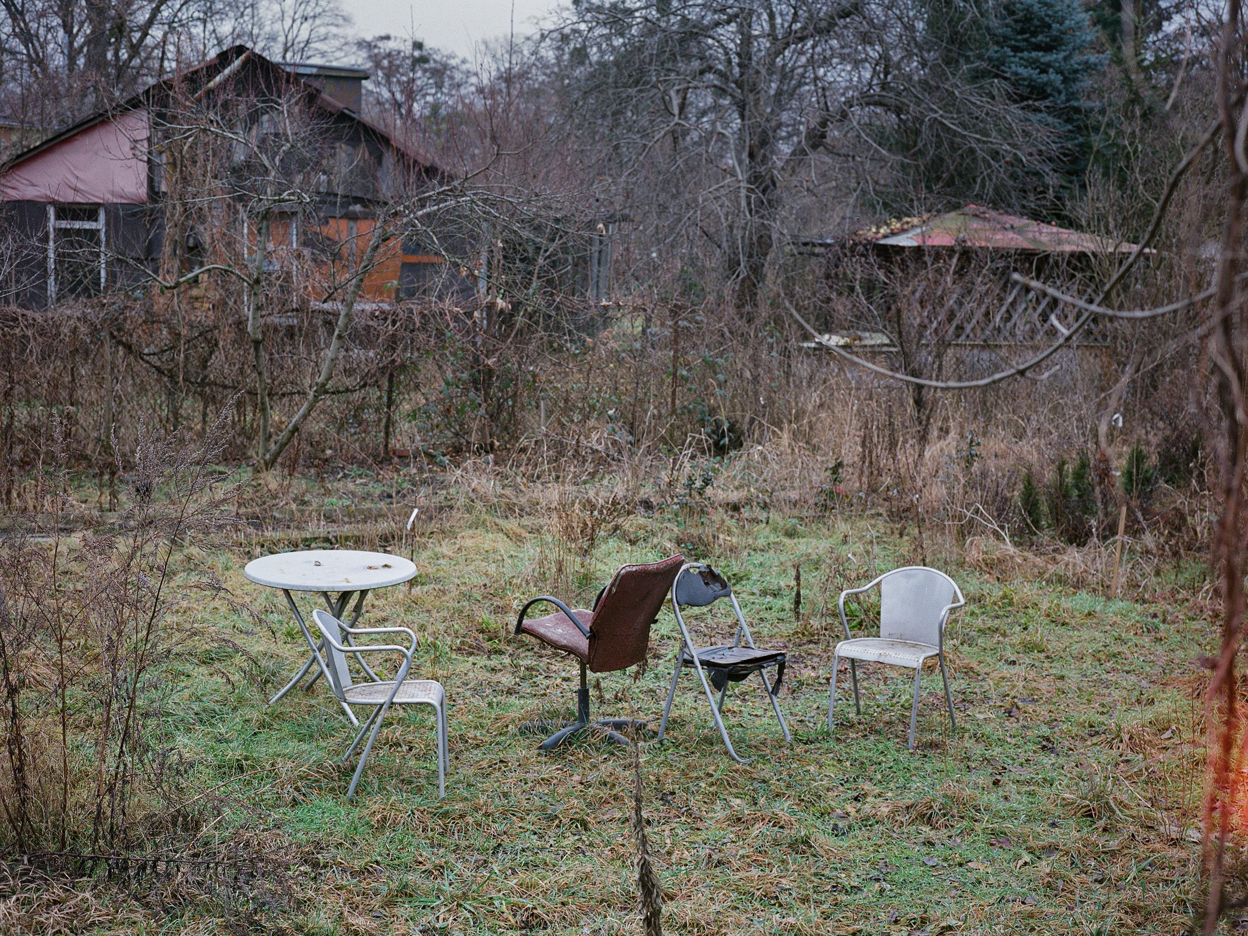 Floating numbness. Photographer, Documentary and Art