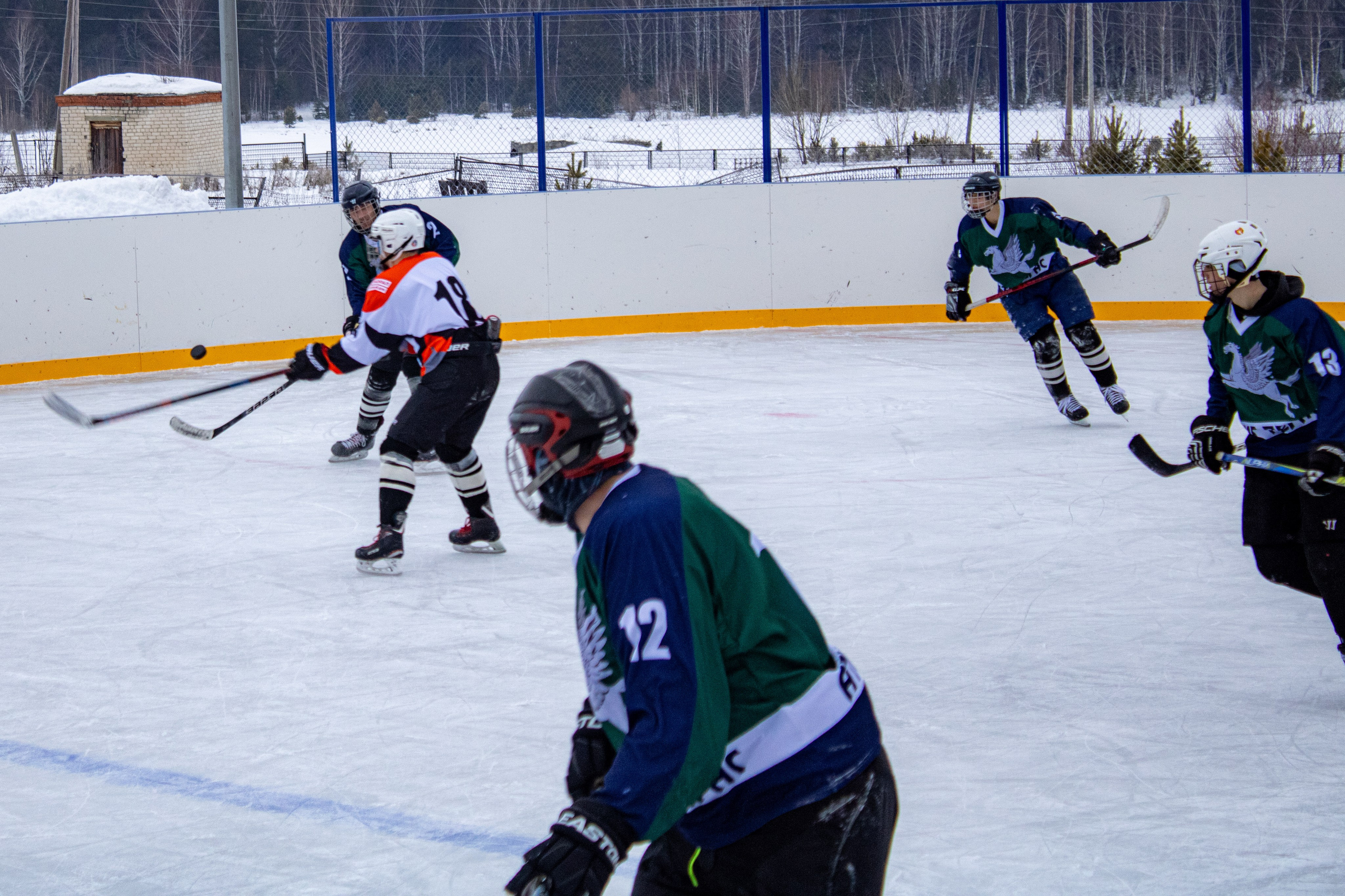 Хоккей г.п Атиг-г.Нижние Серги