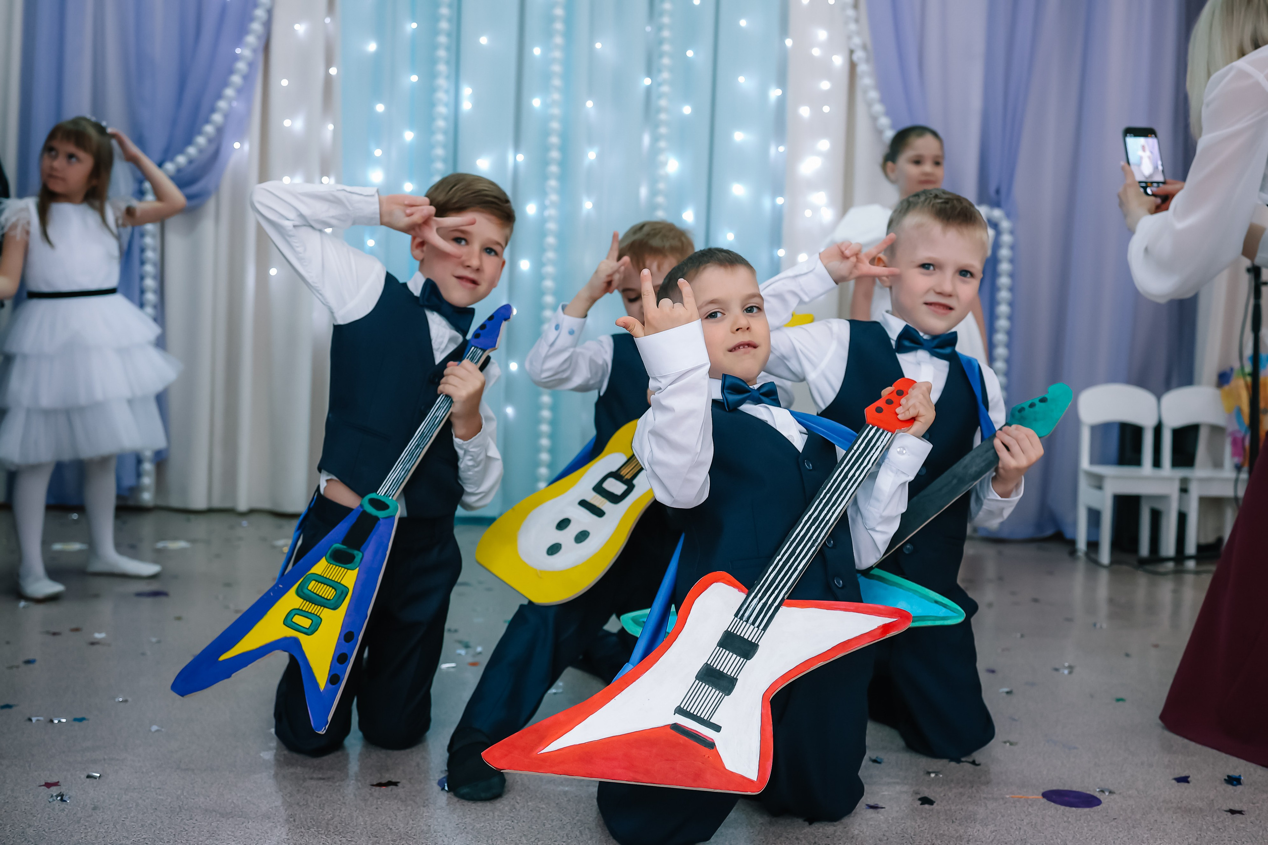 Семейный и детский женский фотограф в Новосибирске | Алёна Малахова продолжение следует  выпускные альбомы