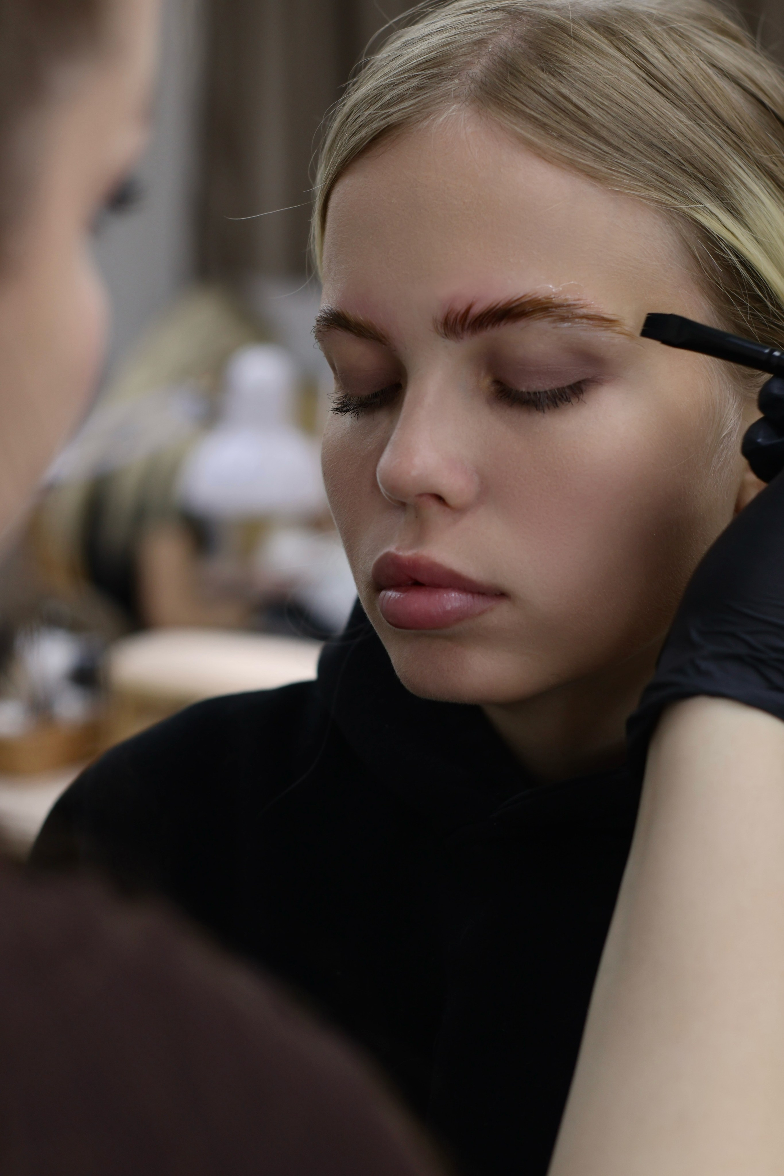 NOGTEPEEL. Glow Models